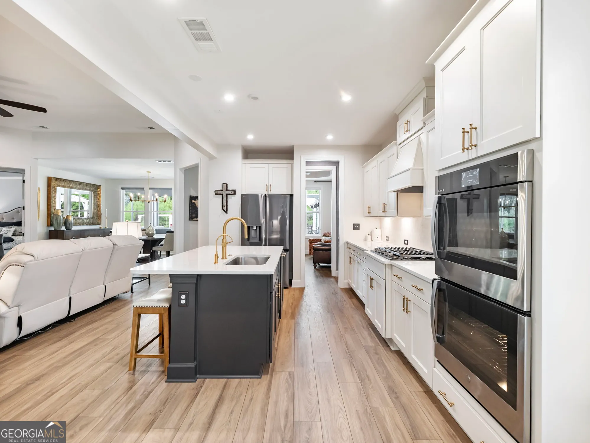 Property Slideshow image 12 of 64 | 522 ontario ln, Hoschton, GA, 30548