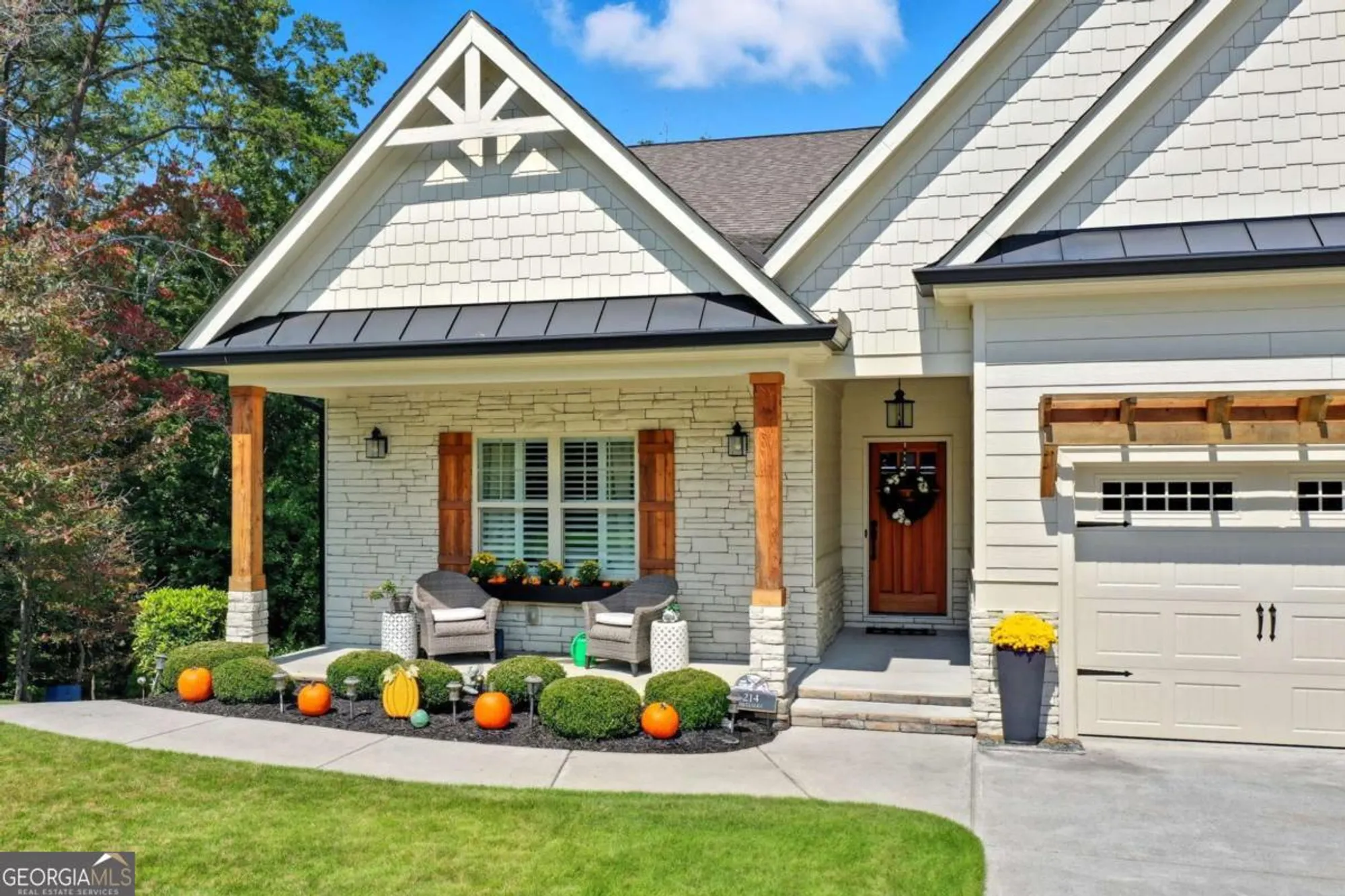 Property Slideshow image 4 of 79 | 214 talga gln, Waleska, GA, 30183