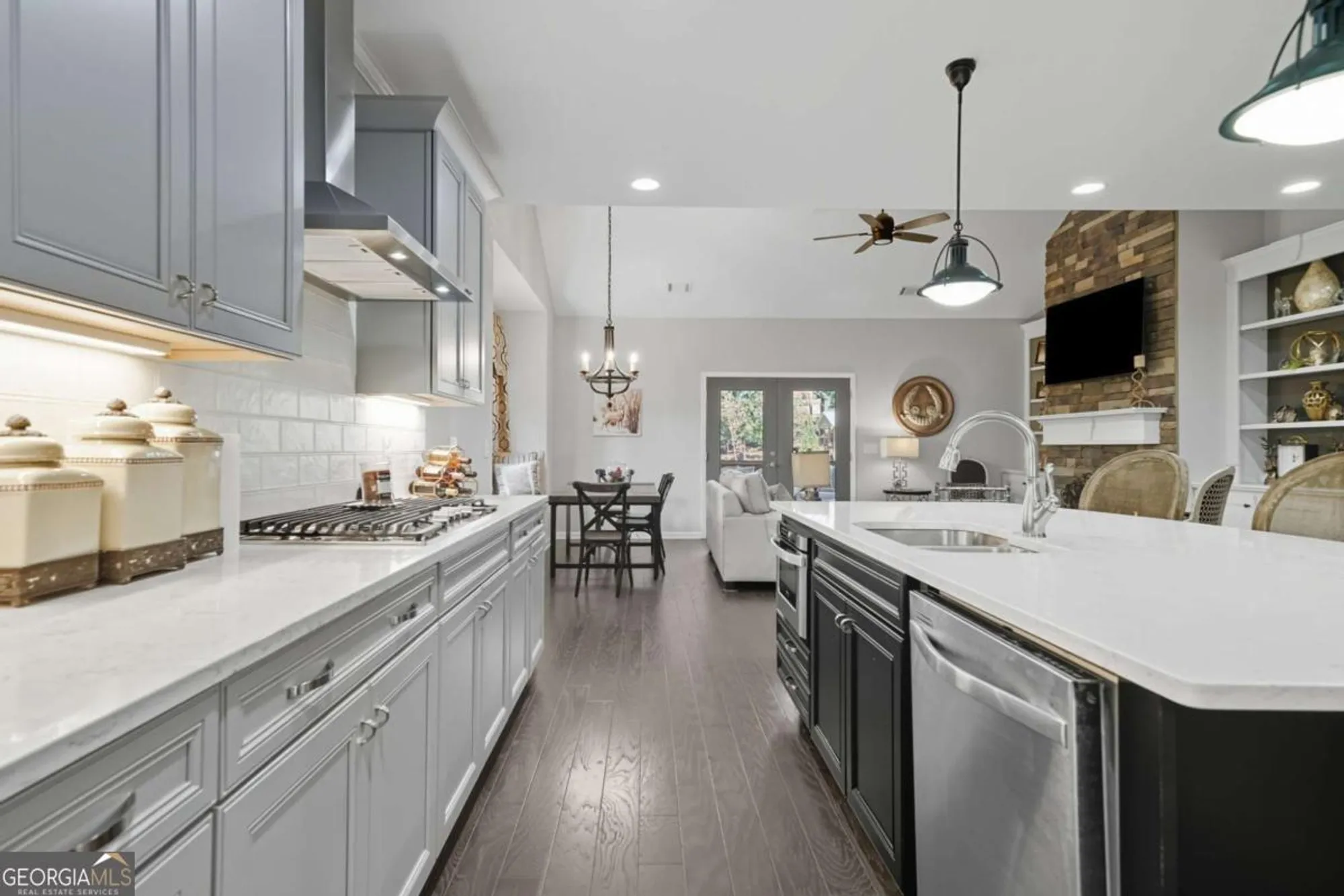 Property Slideshow image 25 of 79 | 214 talga gln, Waleska, GA, 30183