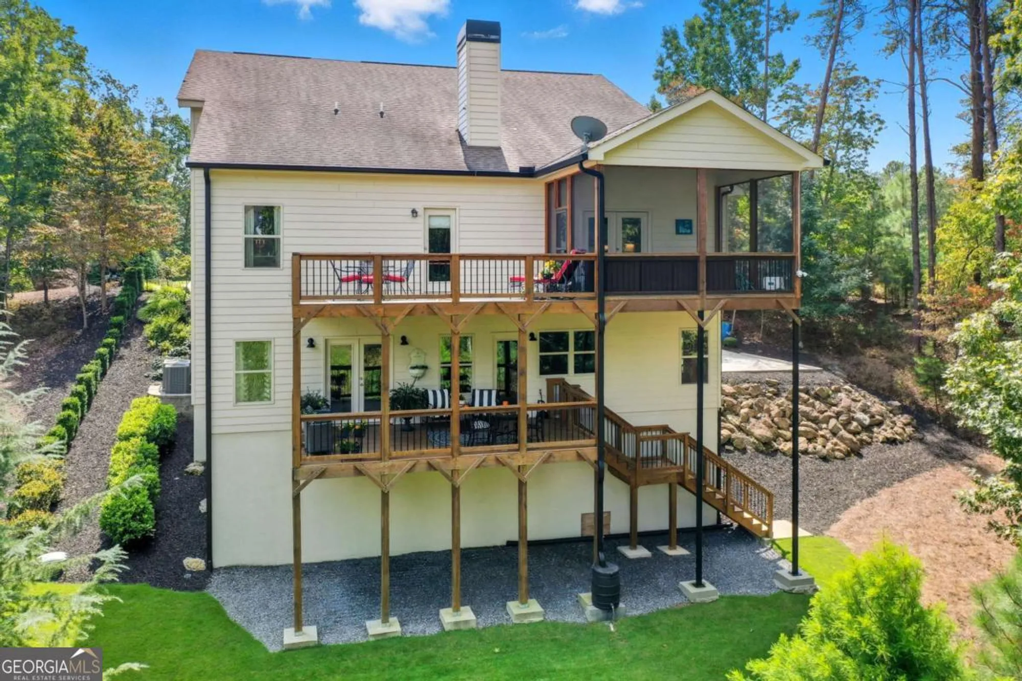 Property Slideshow image 61 of 79 | 214 talga gln, Waleska, GA, 30183