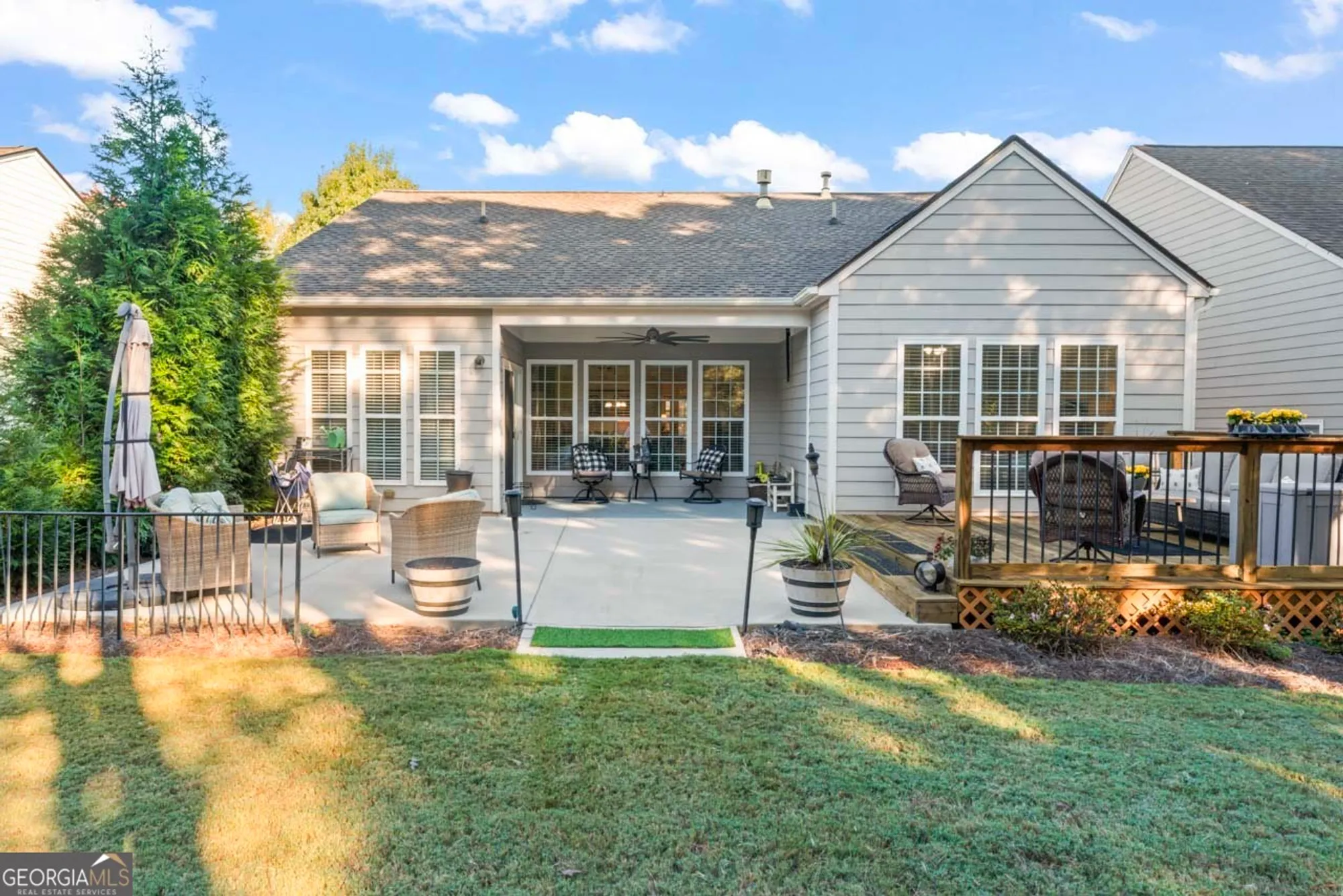 Property Slideshow image 33 of 42 | 811 dusky sap ct, Griffin, GA, 30223