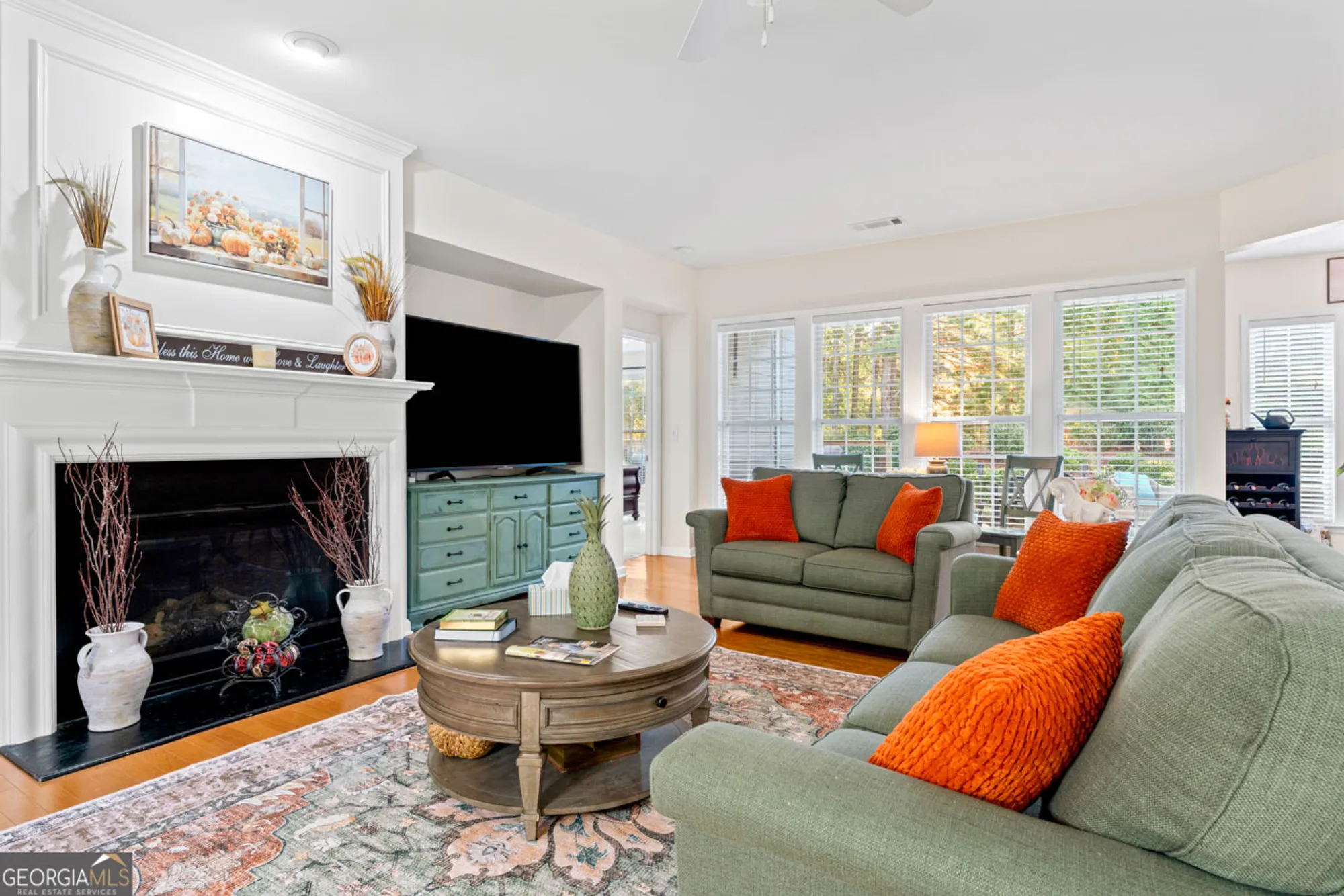 Property Slideshow image 12 of 42 | 811 dusky sap ct, Griffin, GA, 30223