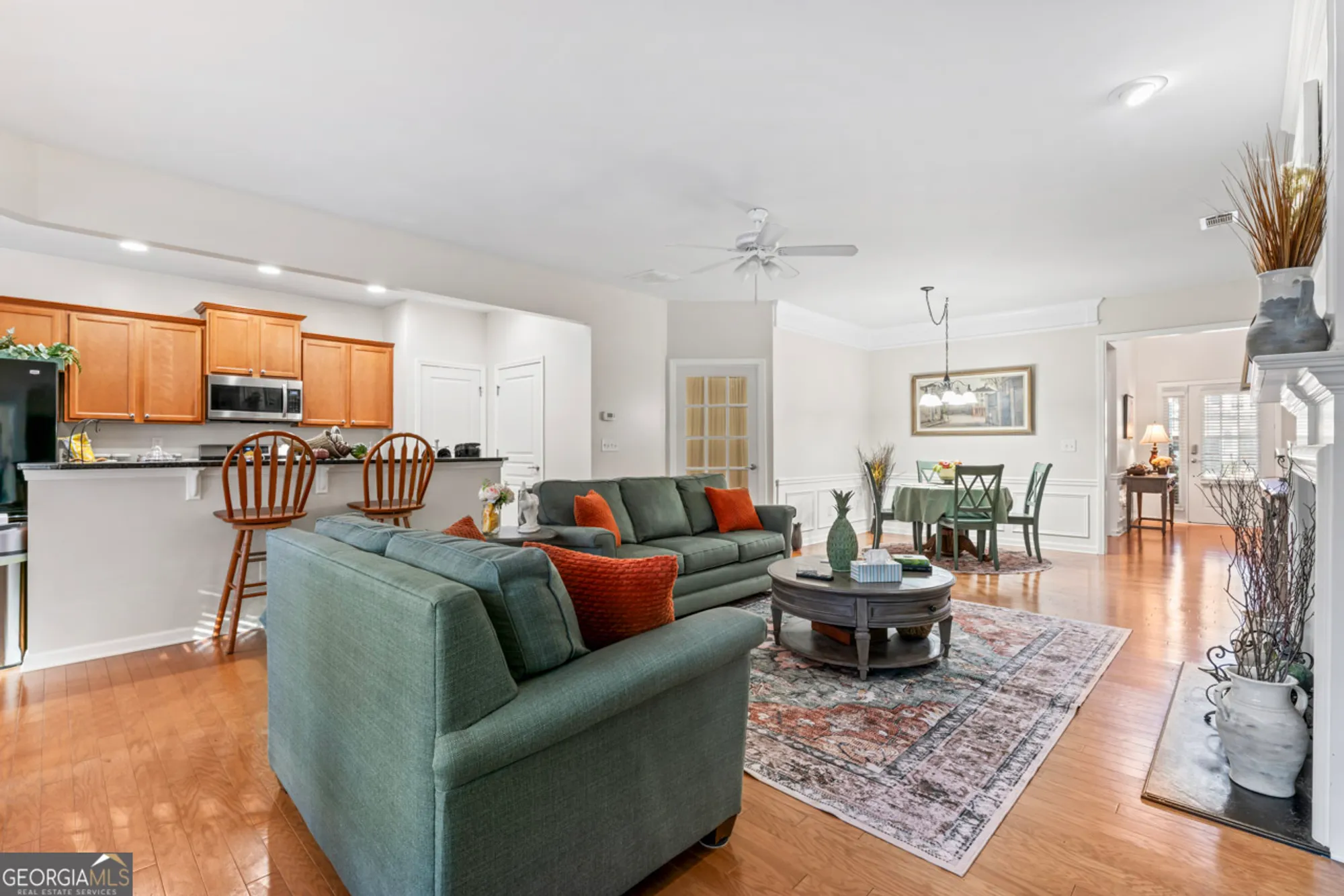 Property Slideshow image 9 of 42 | 811 dusky sap ct, Griffin, GA, 30223