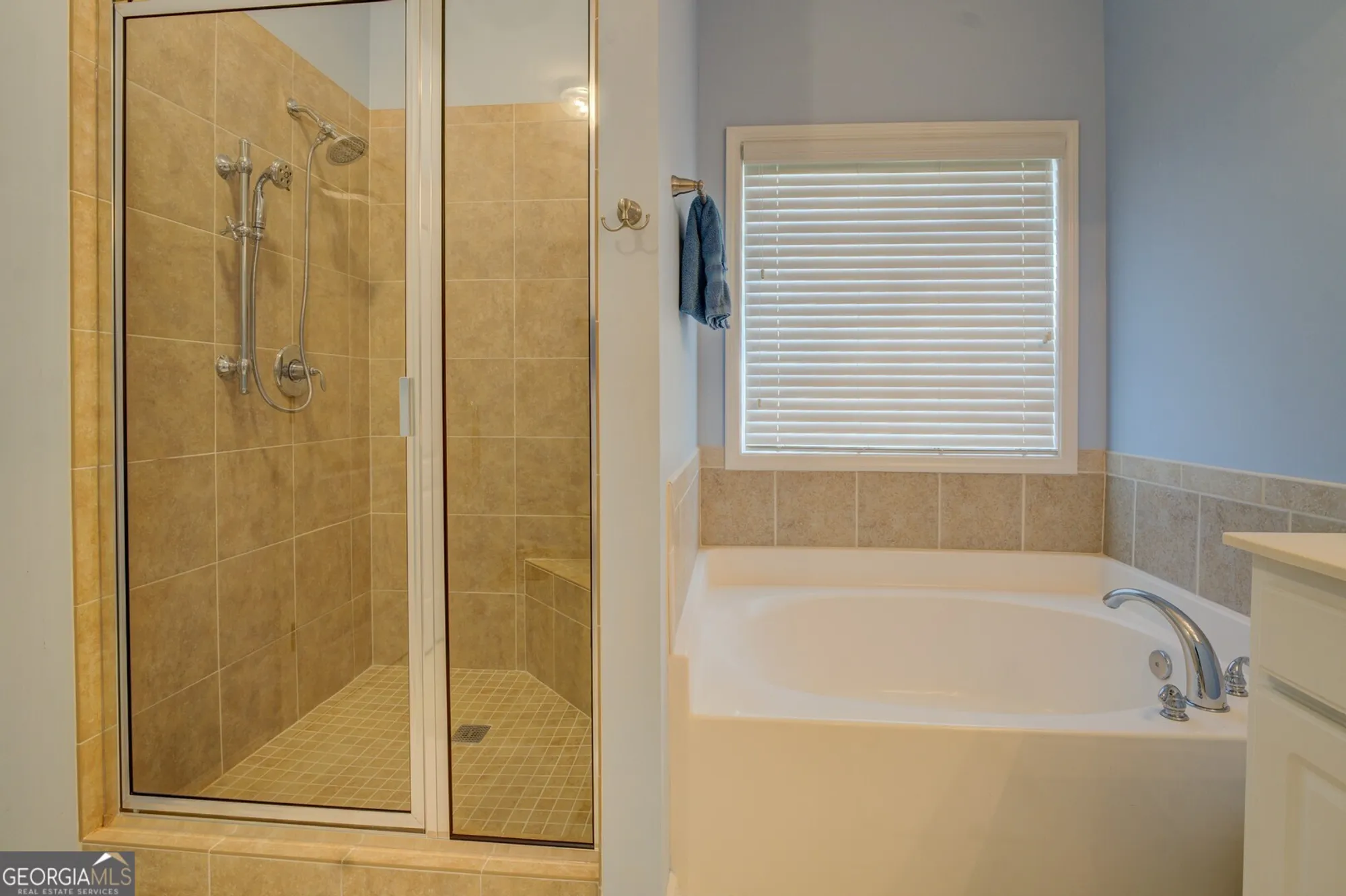 Property Slideshow image 27 of 42 | 310 crossroads dr, Social Circle, GA, 30025