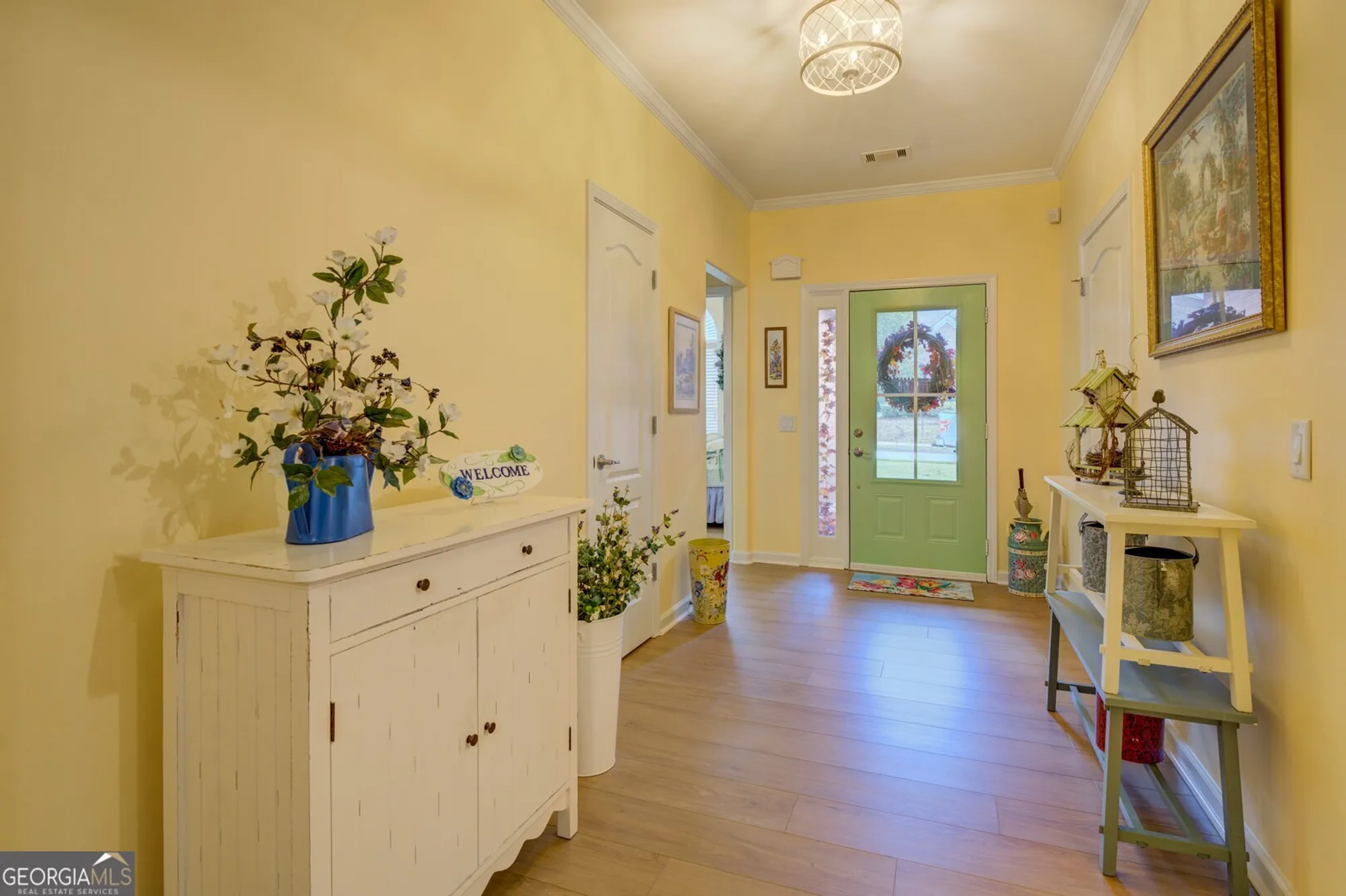 Property Slideshow image 2 of 42 | 310 crossroads dr, Social Circle, GA, 30025