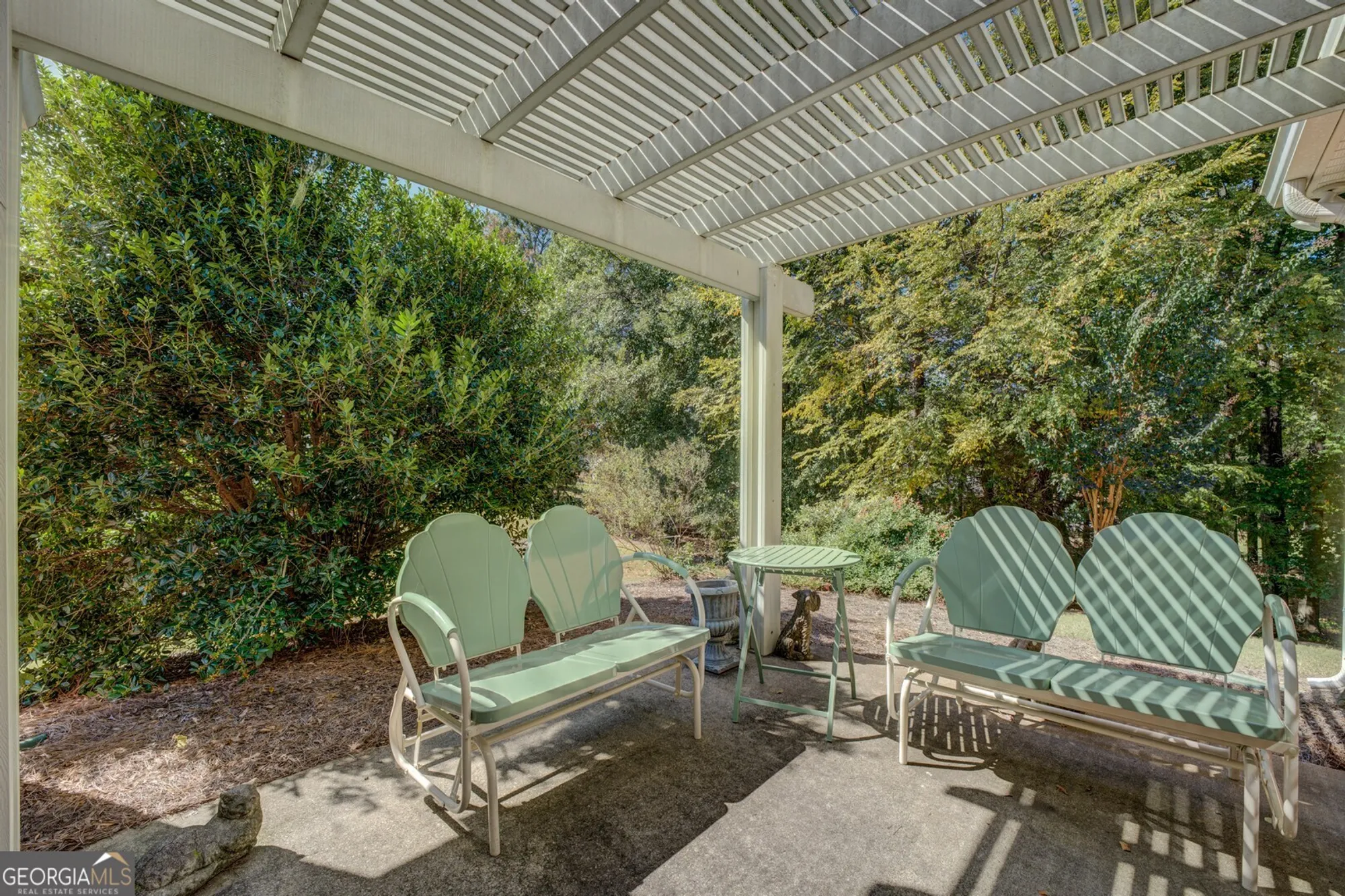 Property Slideshow image 36 of 42 | 310 crossroads dr, Social Circle, GA, 30025