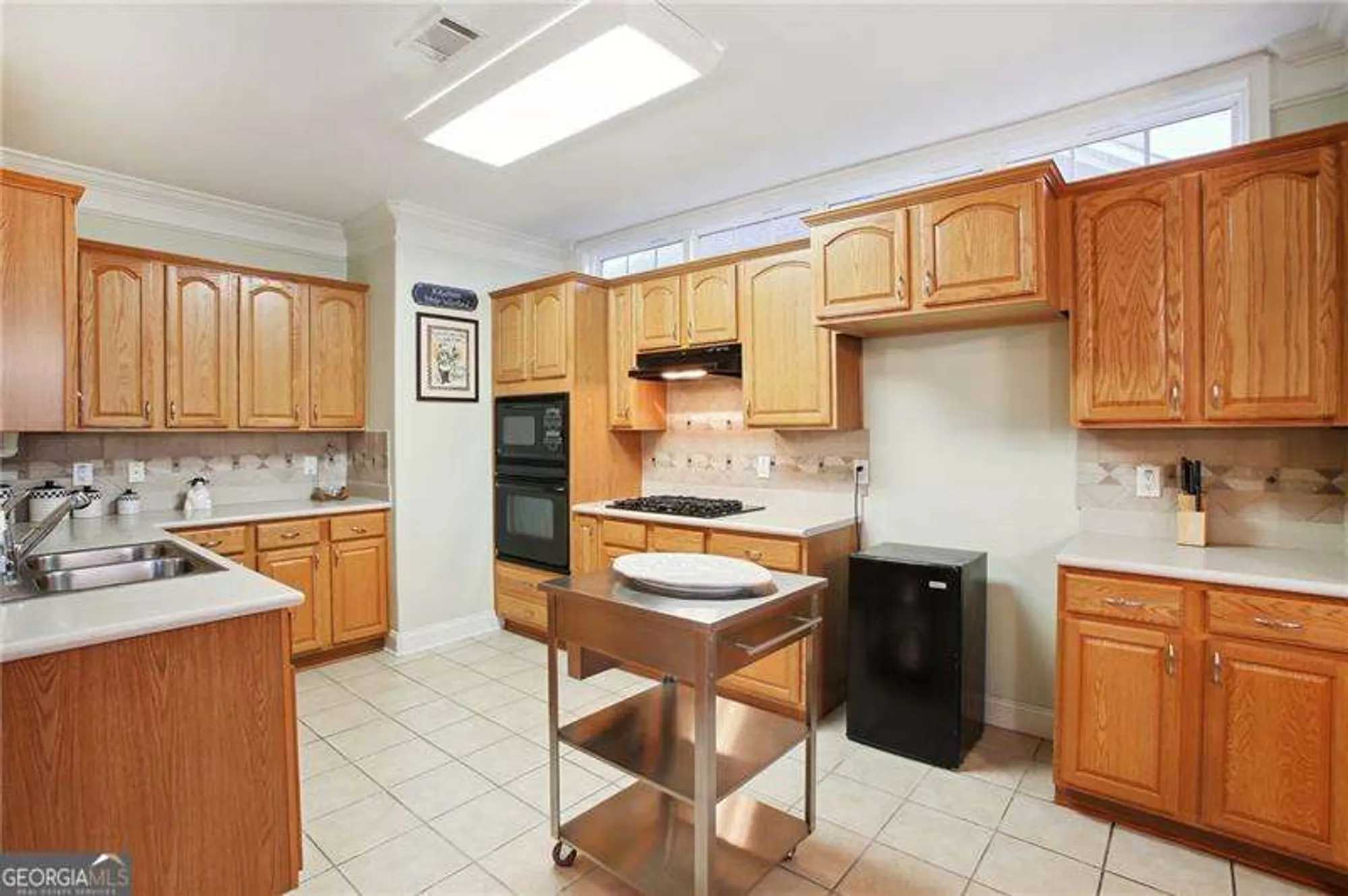 Property Slideshow image 10 of 45 | 8513 spivey village trl, Jonesboro, GA, 30236