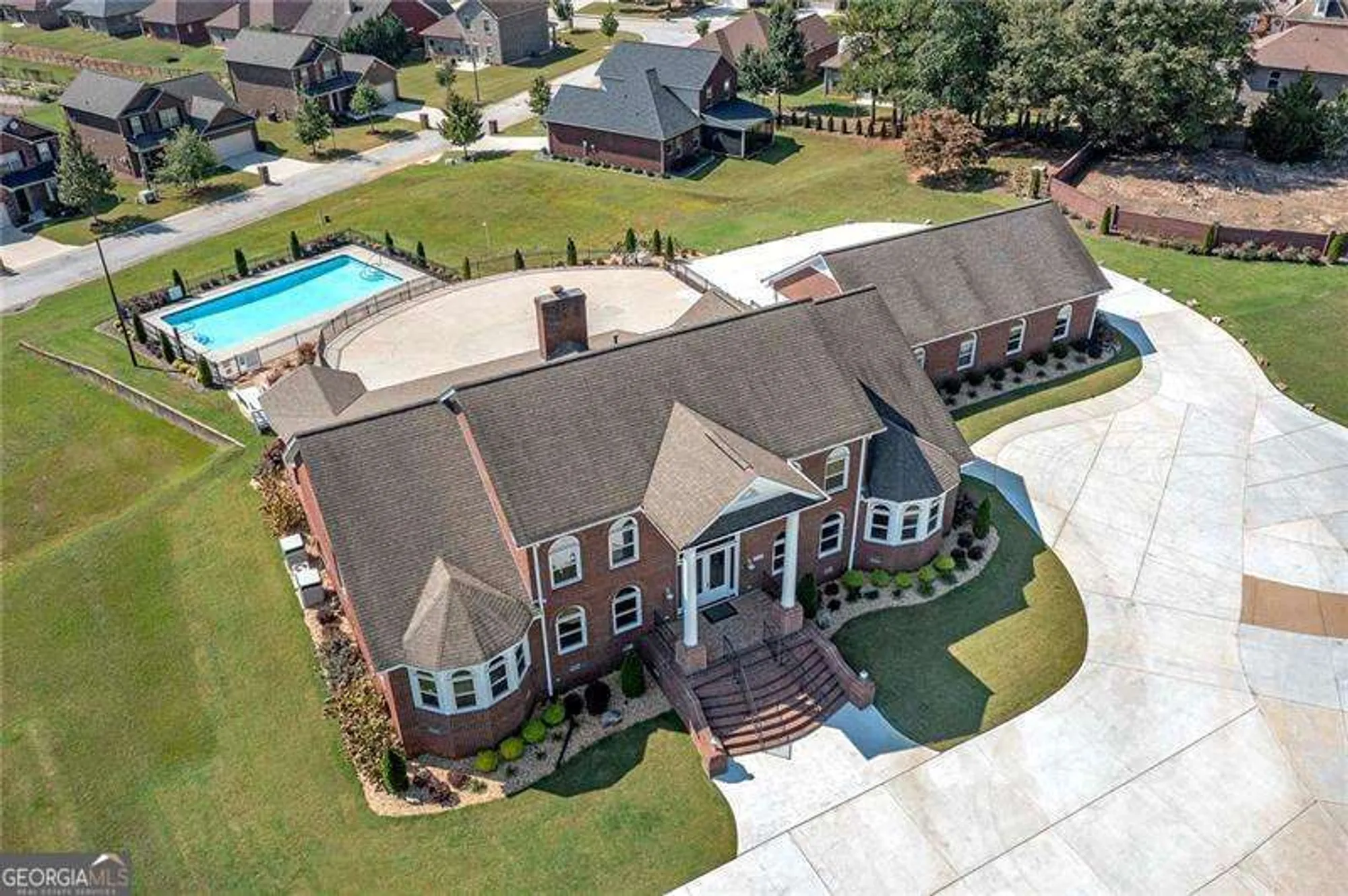 Property Slideshow image 24 of 45 | 8513 spivey village trl, Jonesboro, GA, 30236