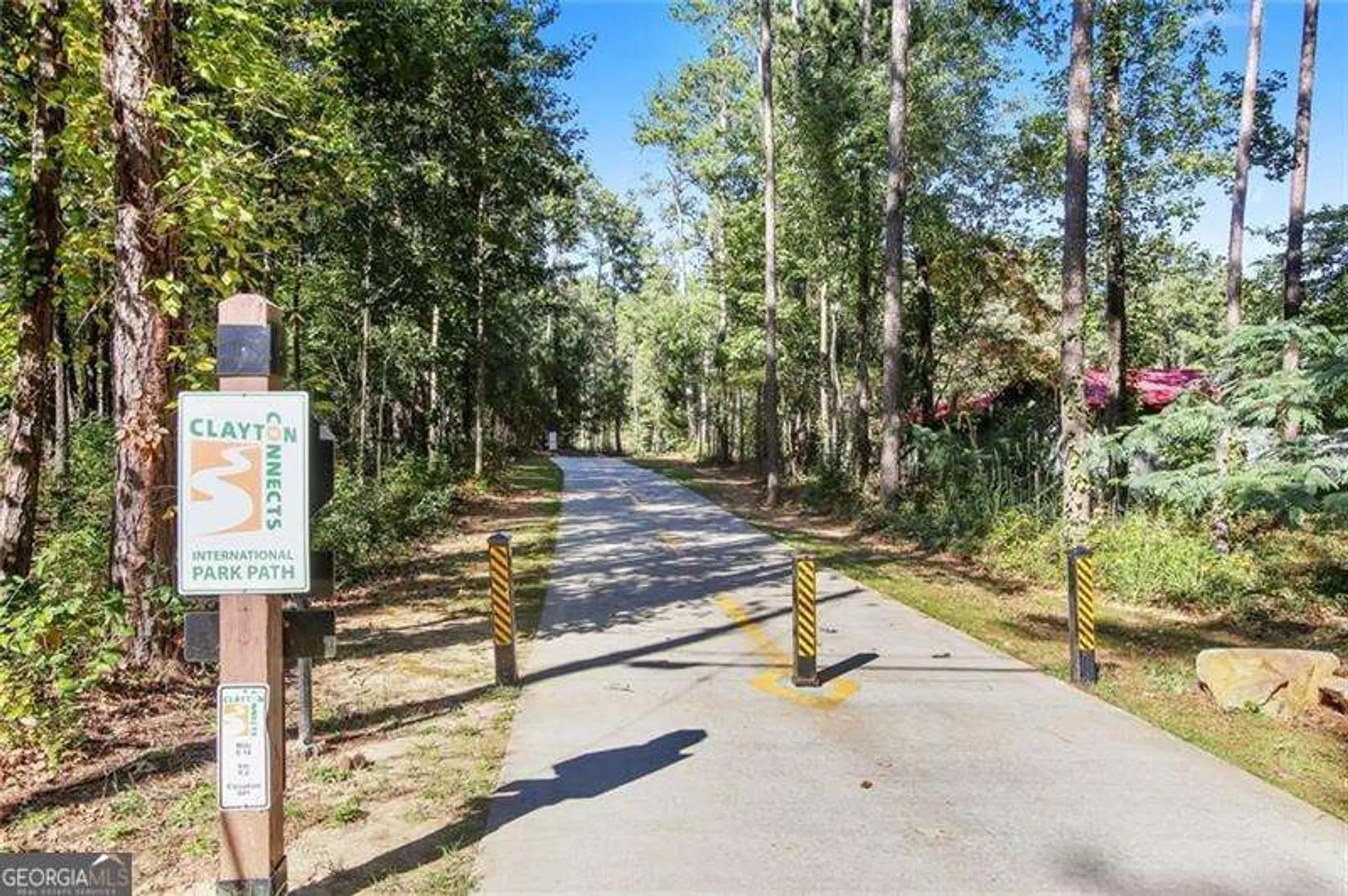 Property Slideshow image 38 of 45 | 8513 spivey village trl, Jonesboro, GA, 30236