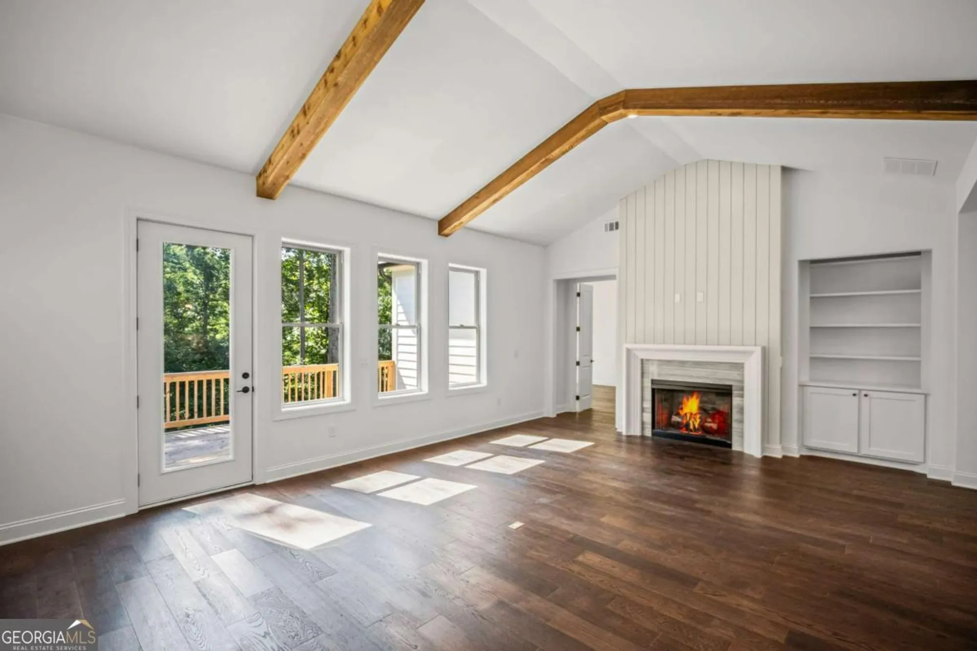 Property Slideshow image 3 of 15 | 866 lakemont dr, Canton, GA, 30114