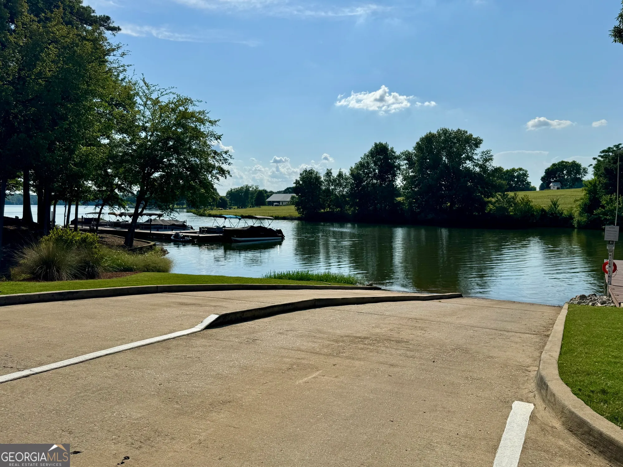 Property Slideshow image 83 of 88 | 1091 lakefront ct, Greensboro, GA, 30642