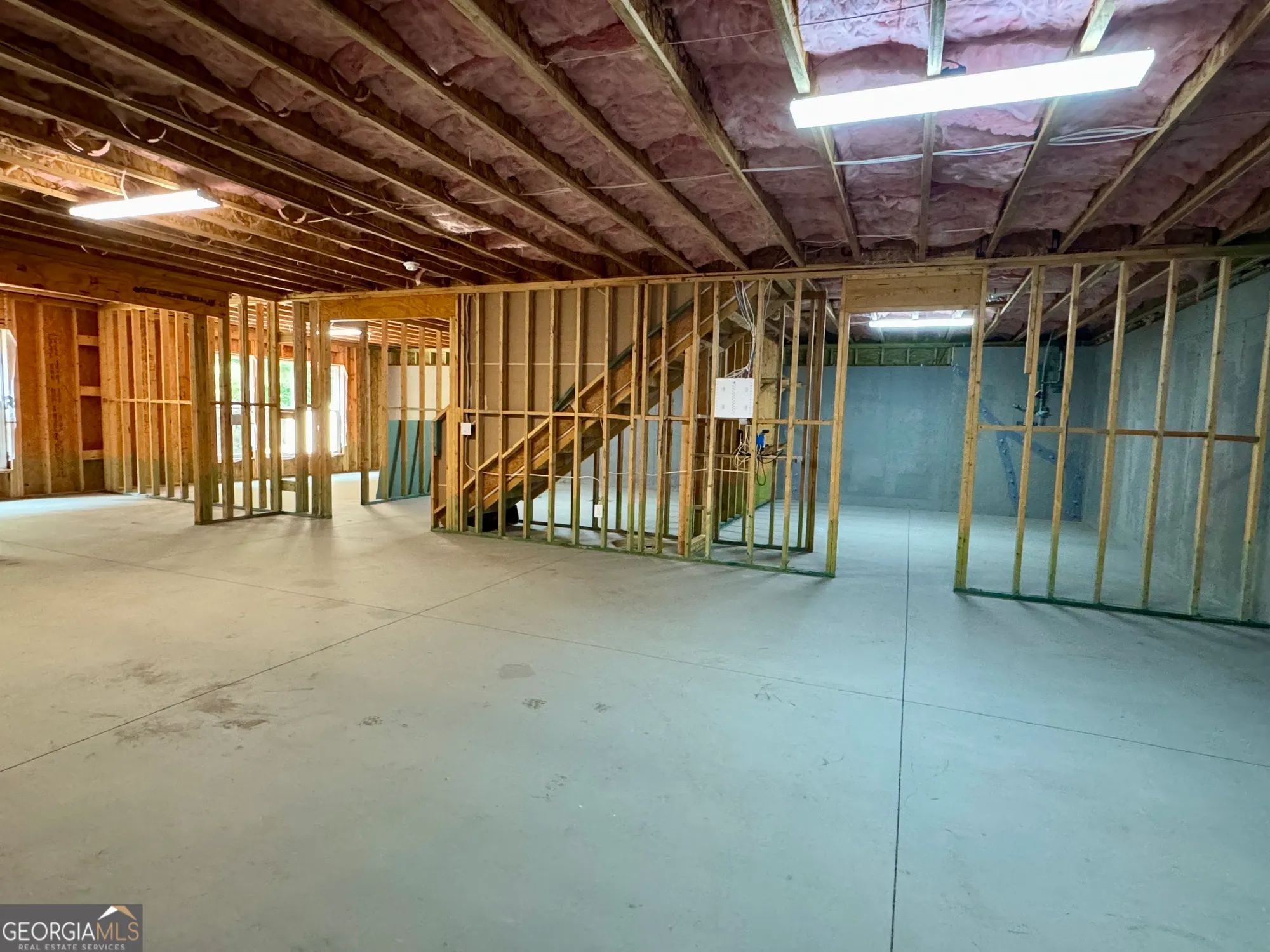 Property Slideshow image 68 of 88 | 1091 lakefront ct, Greensboro, GA, 30642