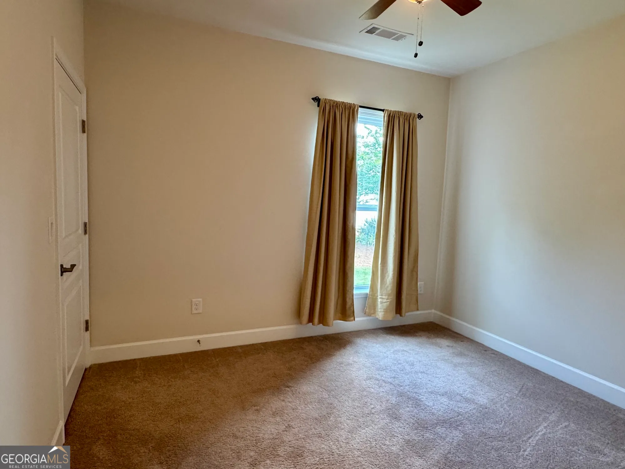 Property Slideshow image 60 of 88 | 1091 lakefront ct, Greensboro, GA, 30642