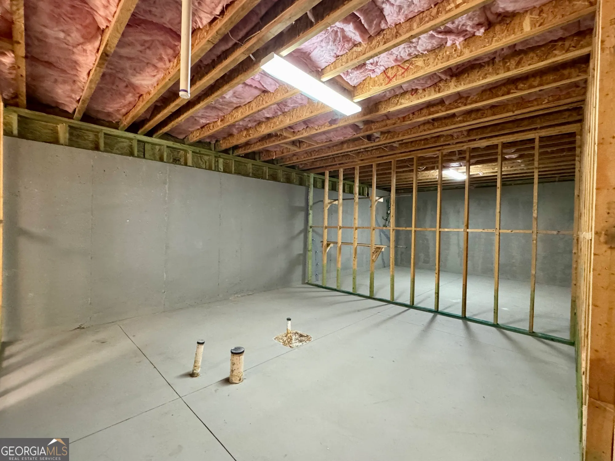 Property Slideshow image 74 of 88 | 1091 lakefront ct, Greensboro, GA, 30642