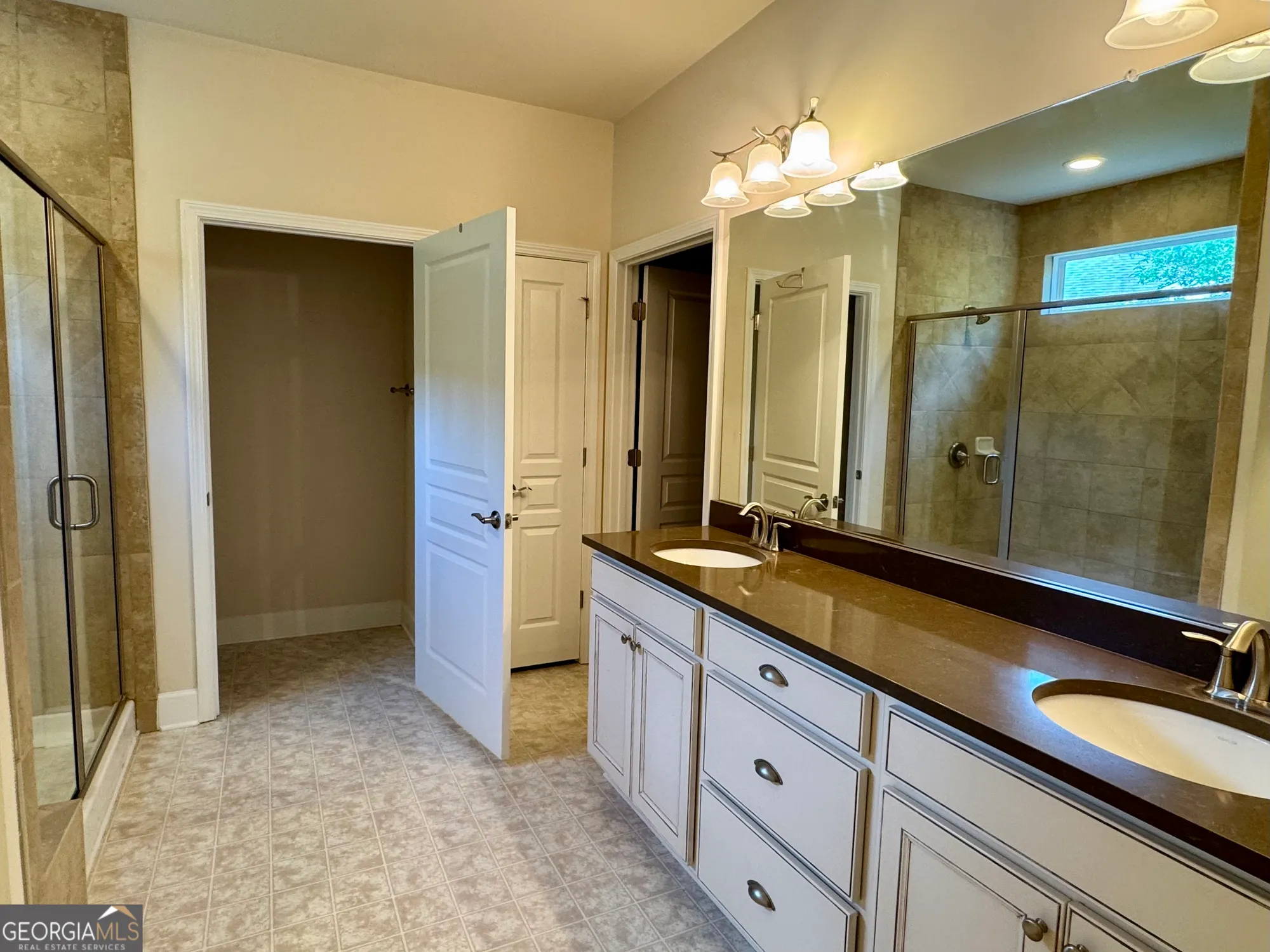 Property Slideshow image 42 of 88 | 1091 lakefront ct, Greensboro, GA, 30642