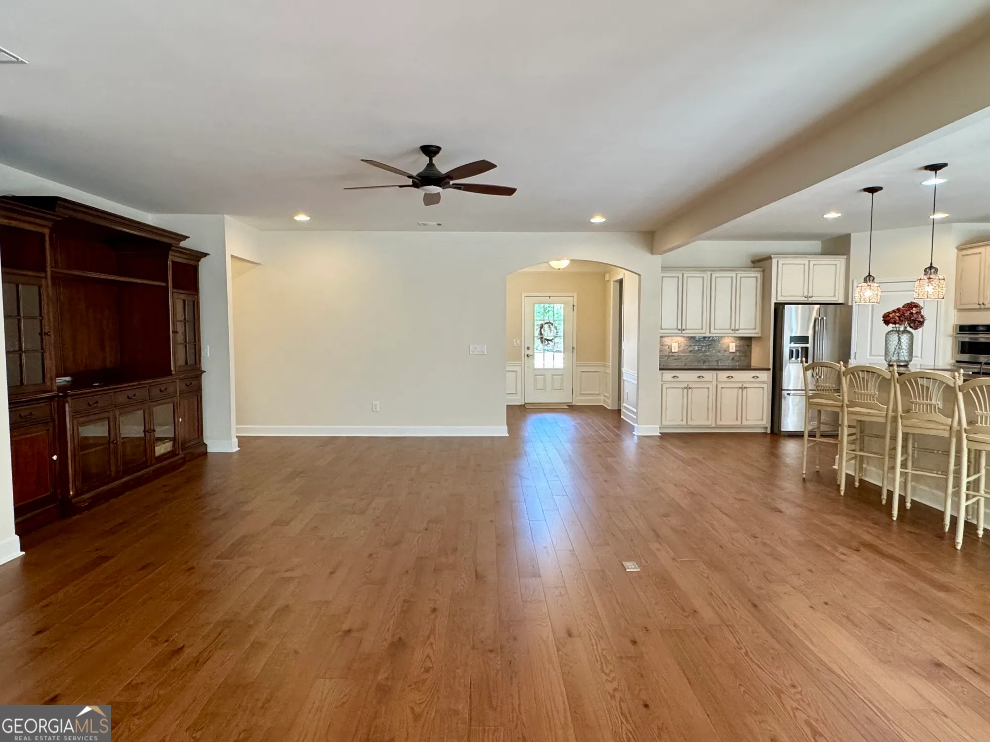 Property Slideshow image 12 of 88 | 1091 lakefront ct, Greensboro, GA, 30642