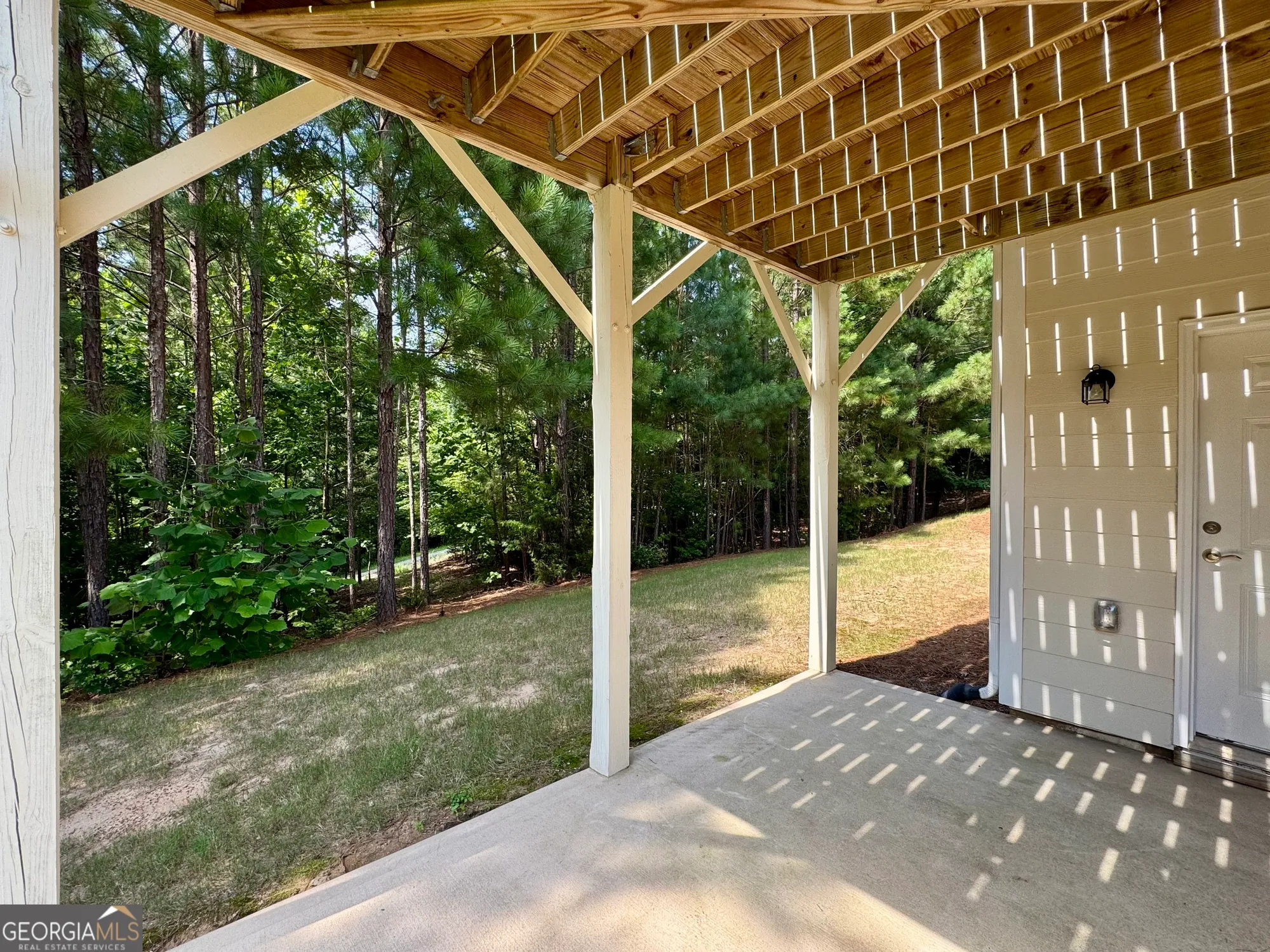 Property Slideshow image 77 of 88 | 1091 lakefront ct, Greensboro, GA, 30642