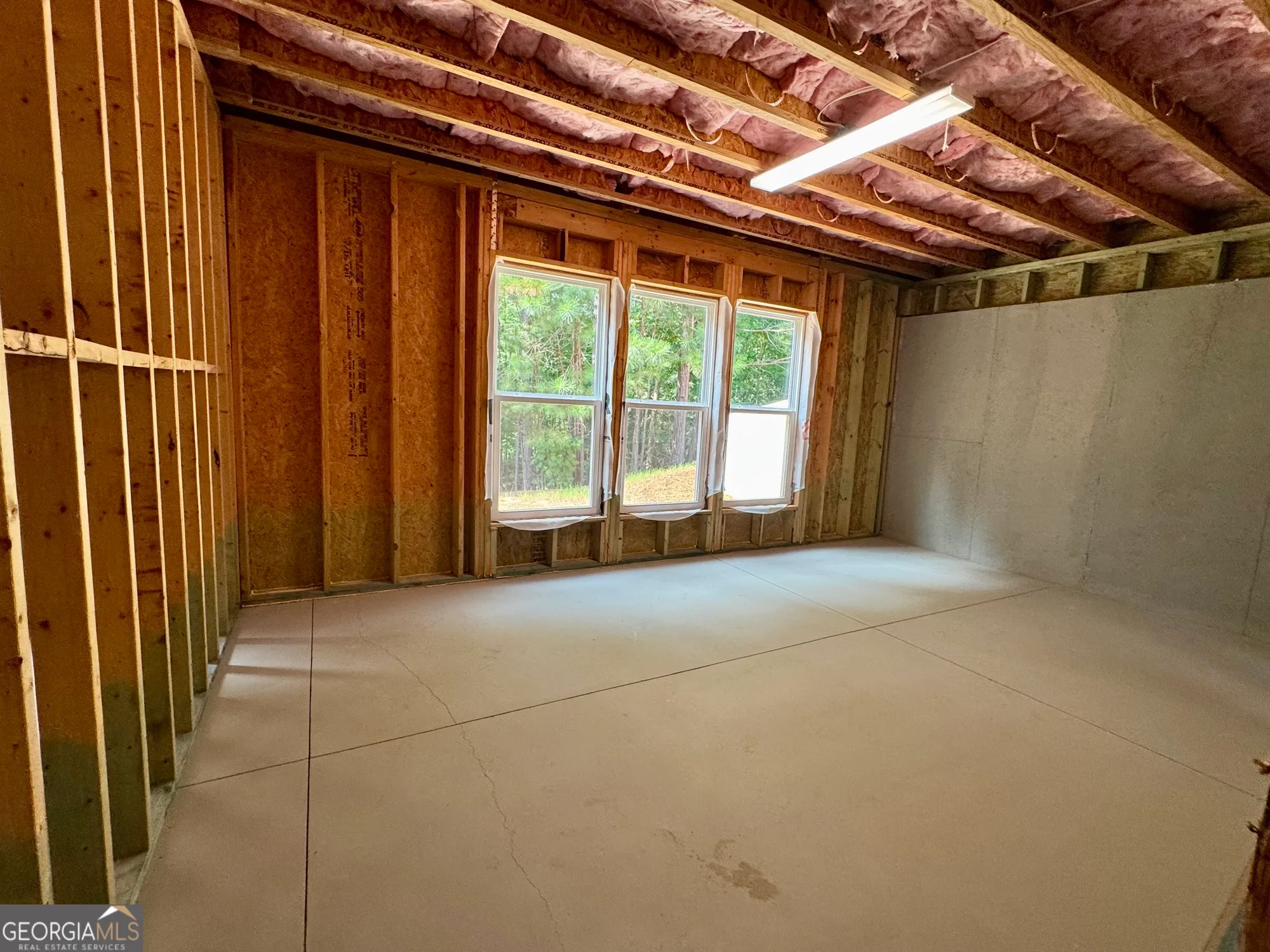 Property Slideshow image 73 of 88 | 1091 lakefront ct, Greensboro, GA, 30642