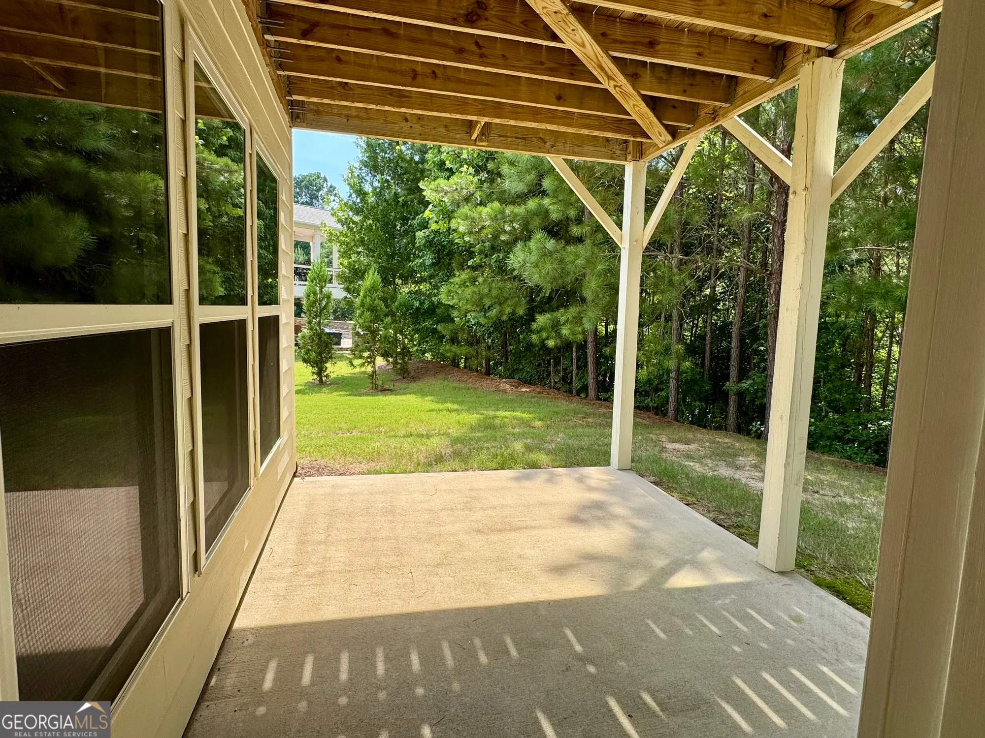 Property Slideshow image 75 of 88 | 1091 lakefront ct, Greensboro, GA, 30642