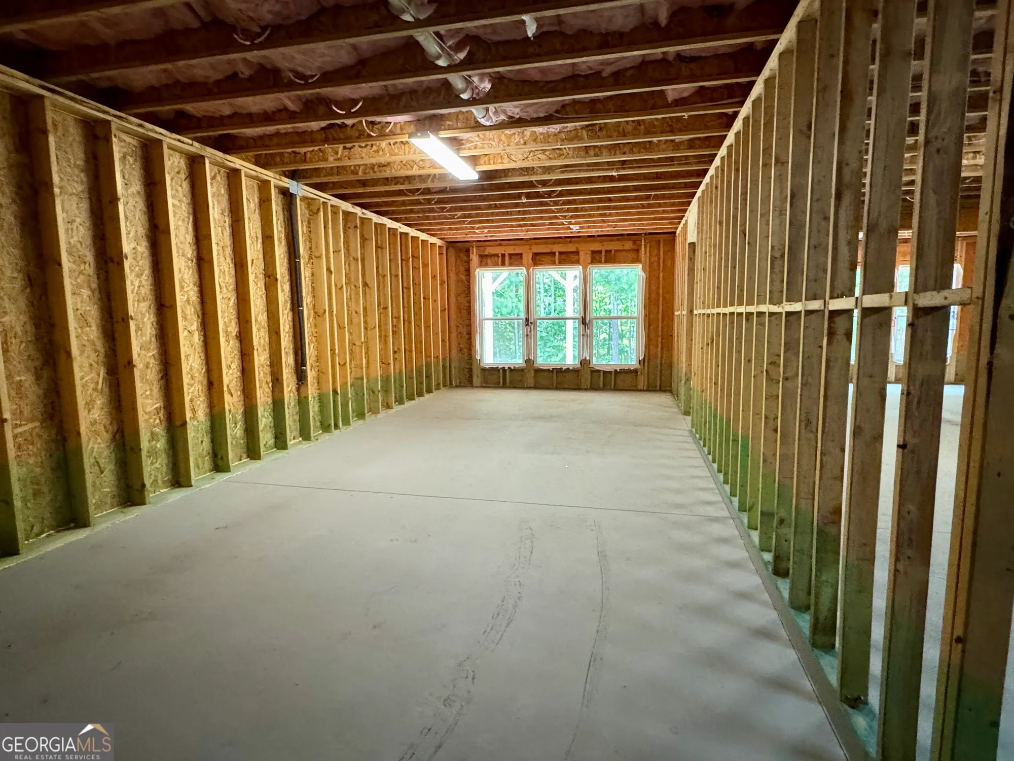 Property Slideshow image 71 of 88 | 1091 lakefront ct, Greensboro, GA, 30642