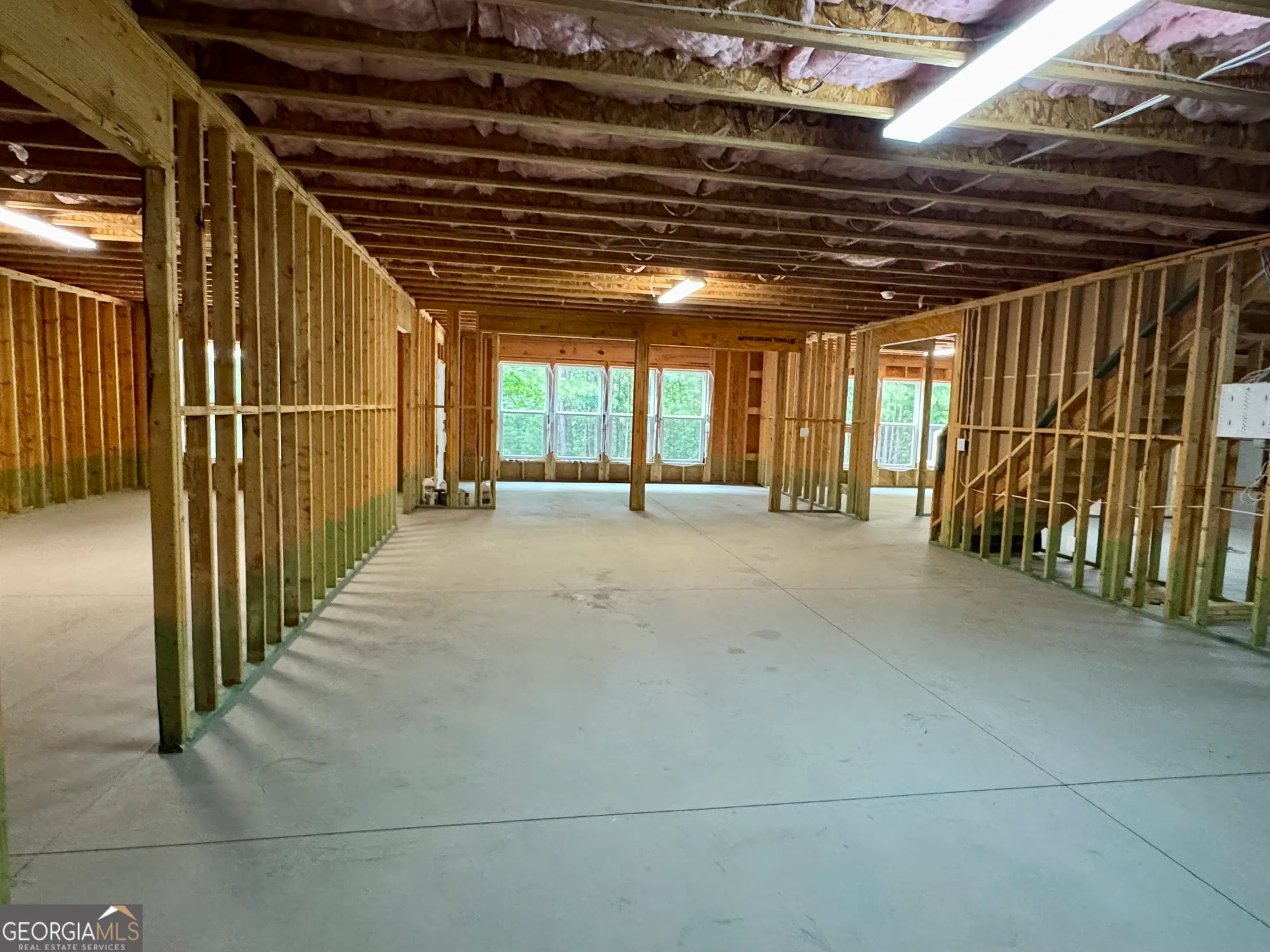 Property Slideshow image 69 of 88 | 1091 lakefront ct, Greensboro, GA, 30642