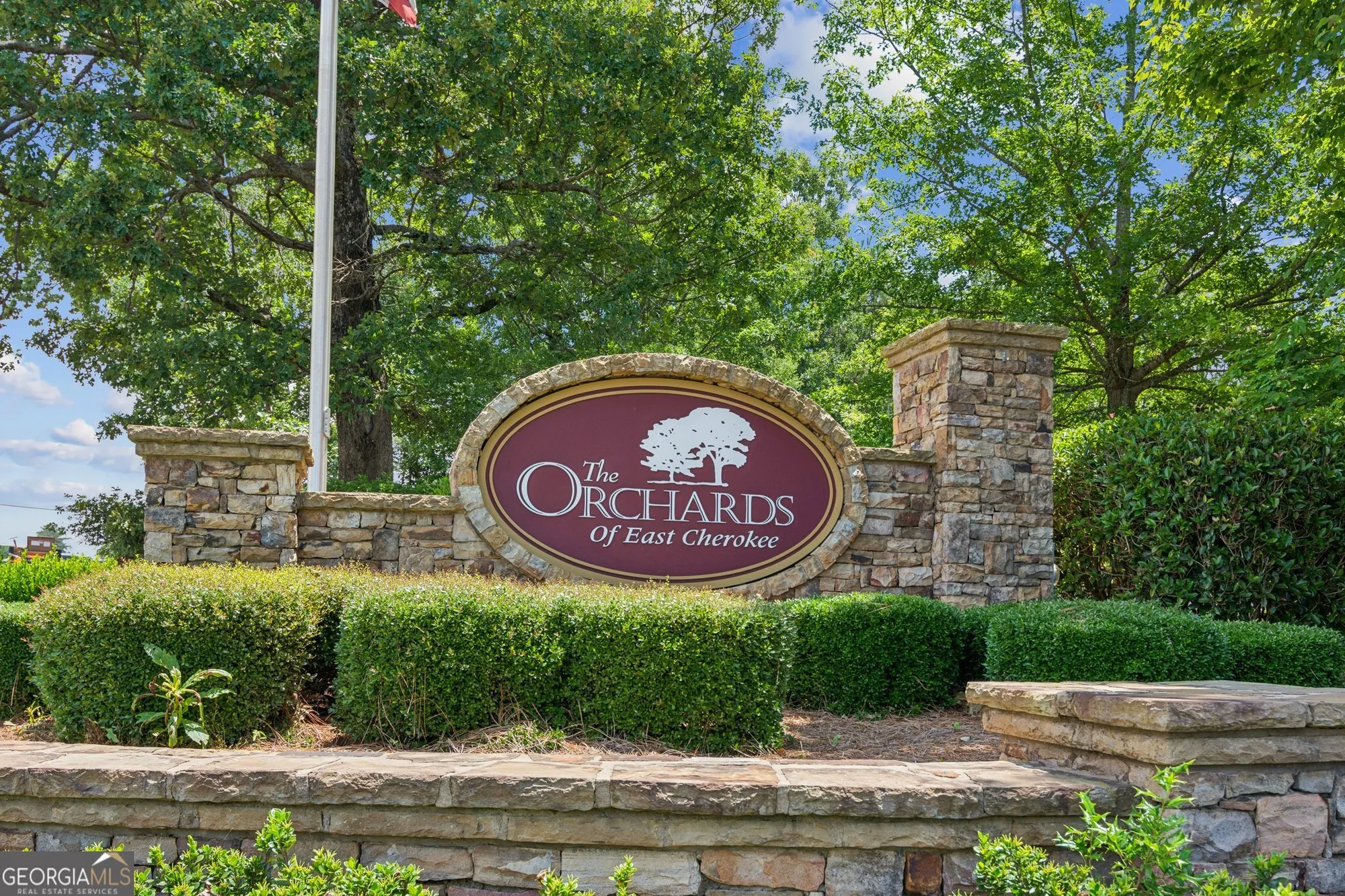 Property Slideshow image 41 of 48 | 328 shade tree cir, Woodstock, GA, 30188