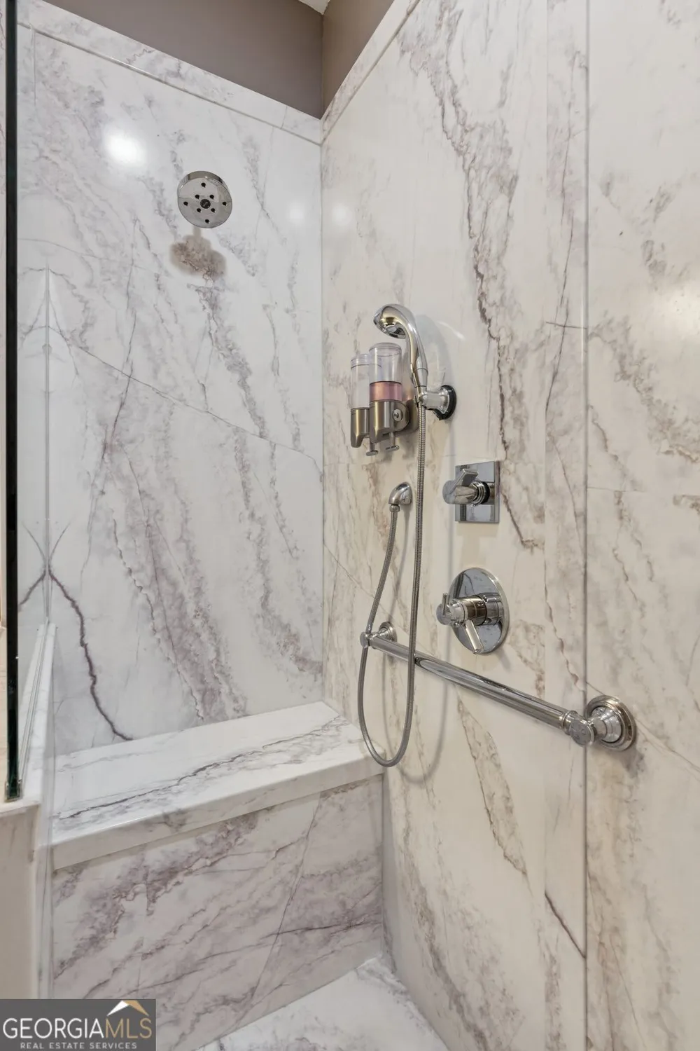 Property Slideshow image 29 of 48 | 328 shade tree cir, Woodstock, GA, 30188