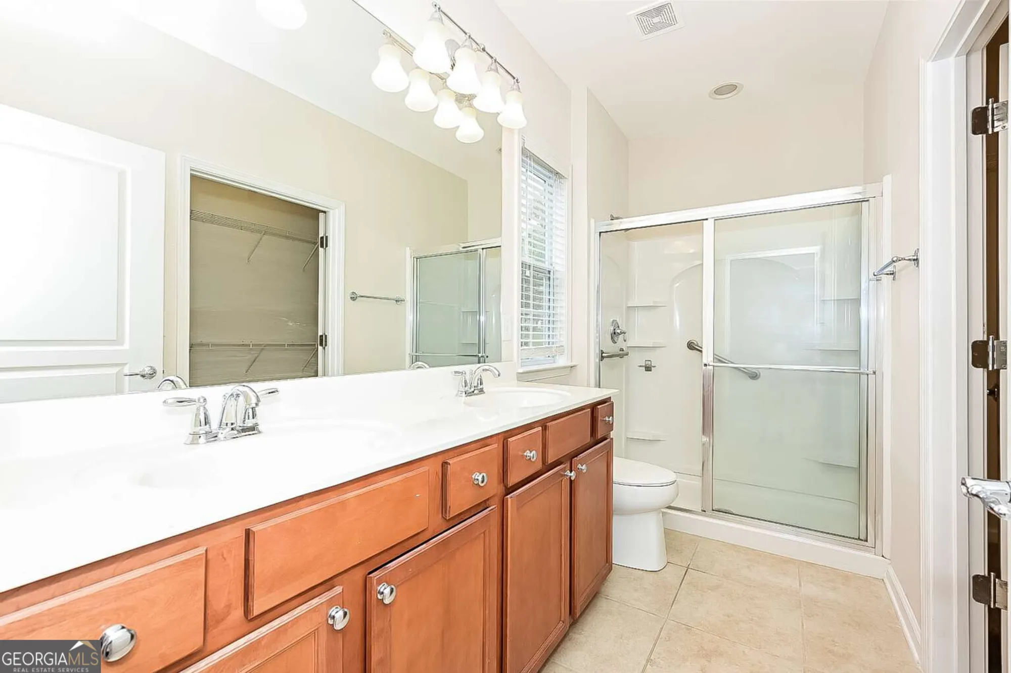 Property Slideshow image 10 of 16 | 116 magic lily dr, Griffin, GA, 30223