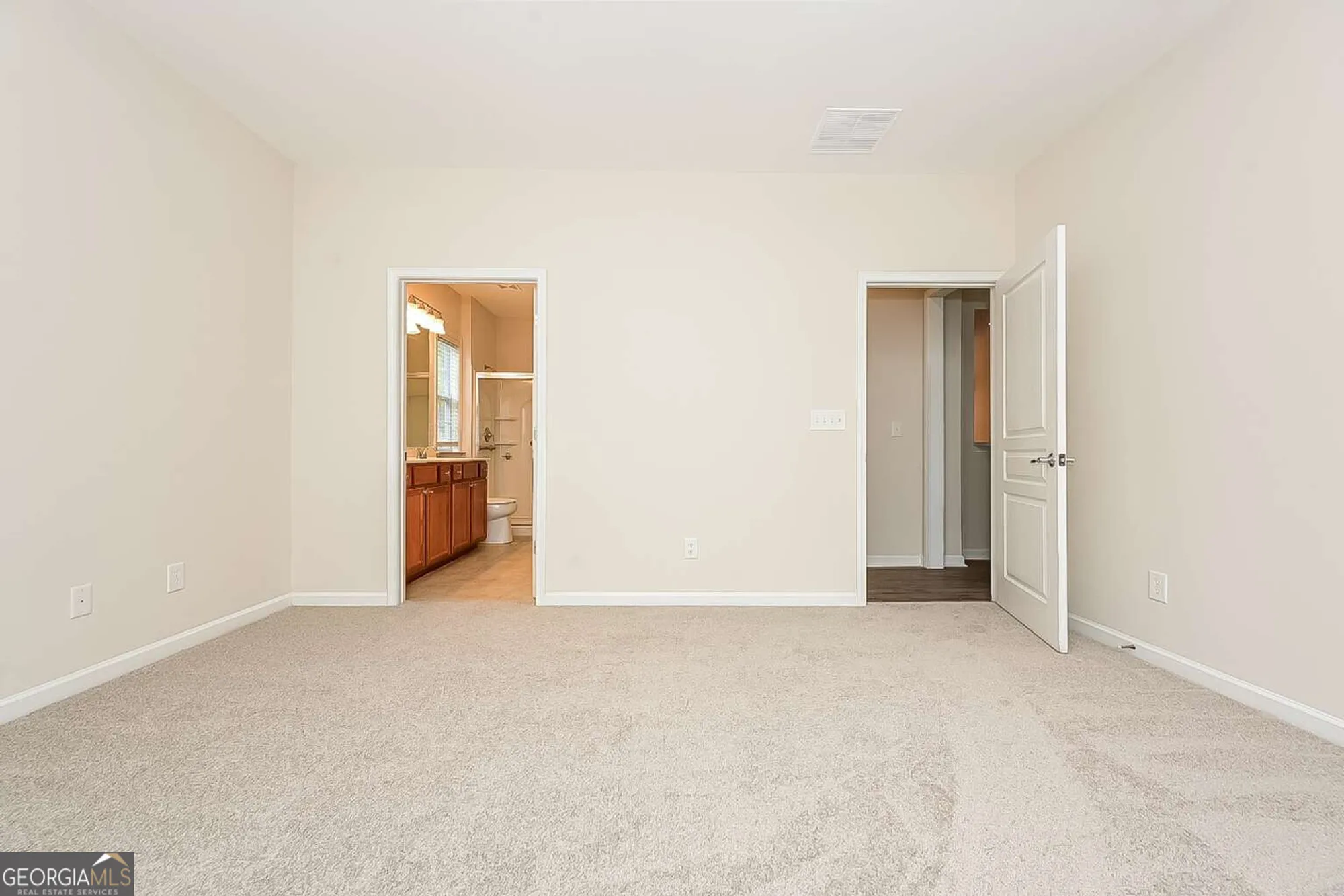 Property Slideshow image 9 of 16 | 116 magic lily dr, Griffin, GA, 30223