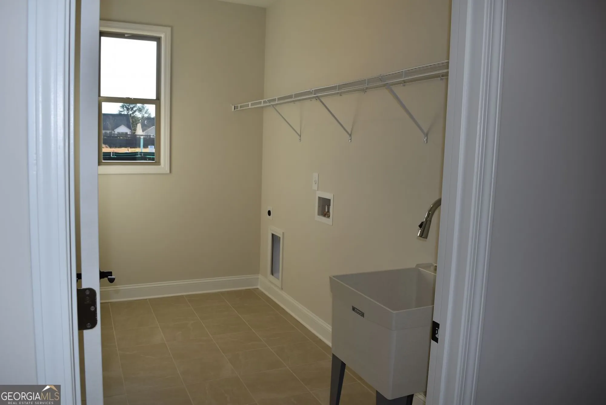 Property Slideshow image 25 of 43 | 3792 tielman st # 00, Snellville, GA, 30078