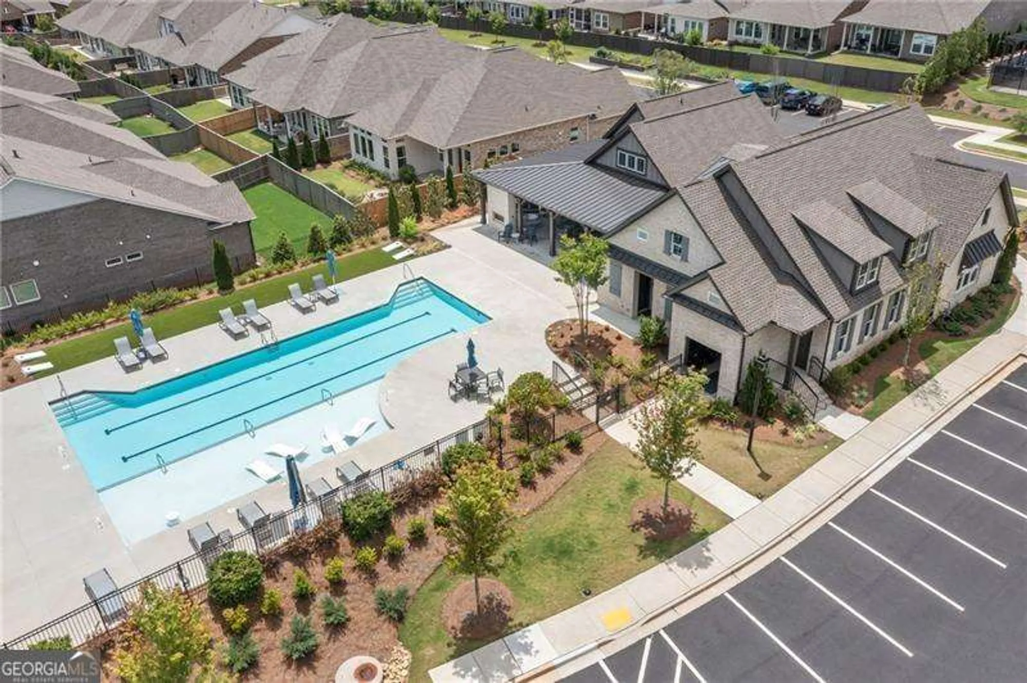 Property Slideshow image 37 of 51 | 163 lorraine pkwy, Woodstock, GA, 30188