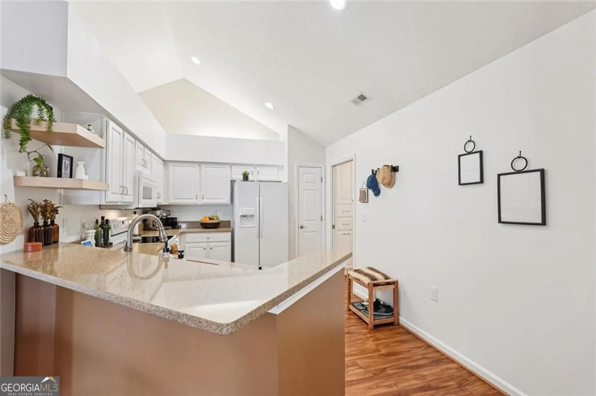 Property Slideshow image 11 of 44 | 3050 orchard ridge cir, Duluth, GA, 30096