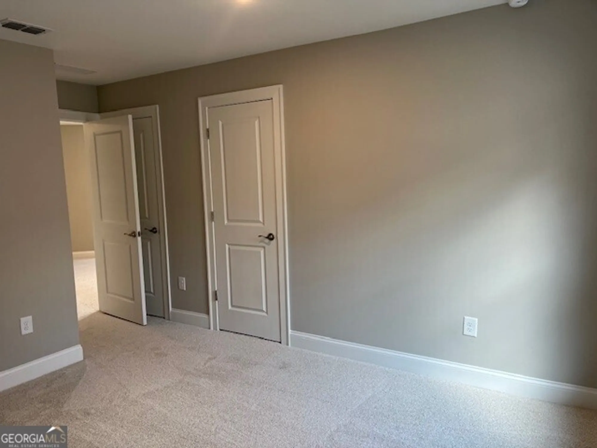 Property Slideshow image 4 of 20 | 3422 fishpond cir, Dacula, GA, 30019