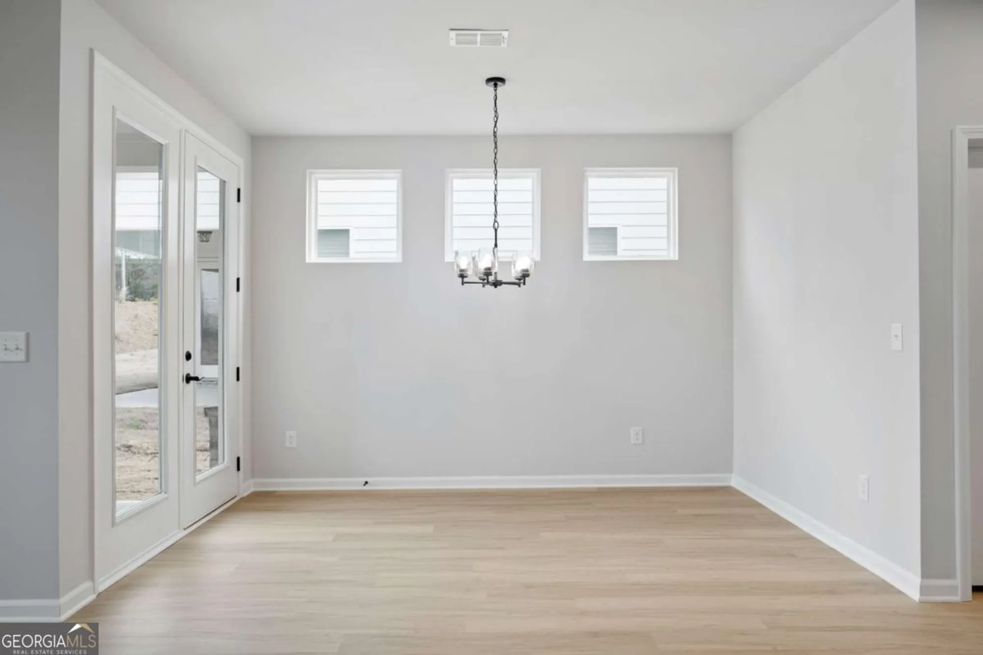 Property Slideshow image 13 of 28 | 1601 savory way, Loganville, GA, 30052