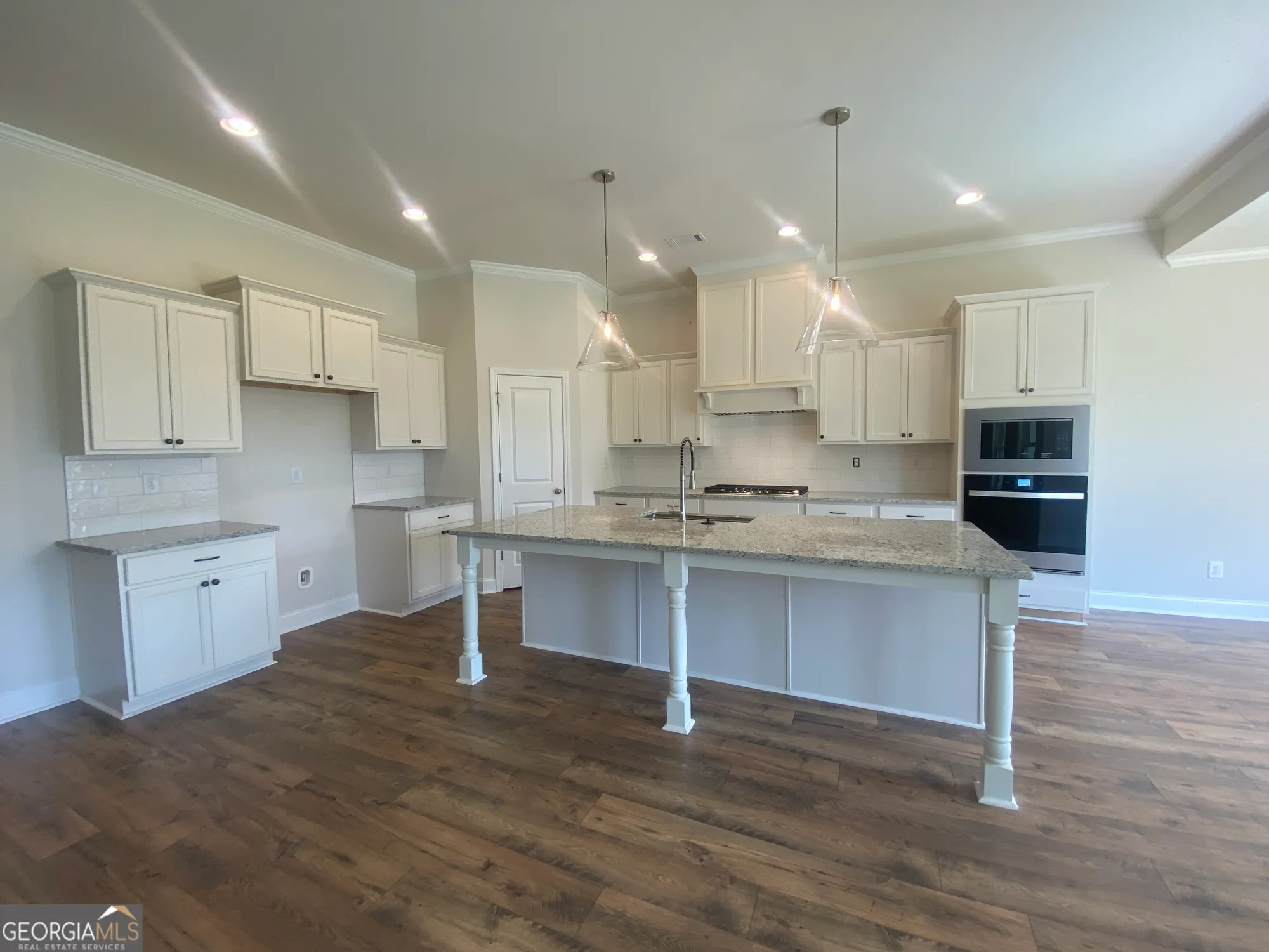 Property Slideshow image 23 of 60 | 134 oakdale rd # 31, Jefferson, GA, 30549