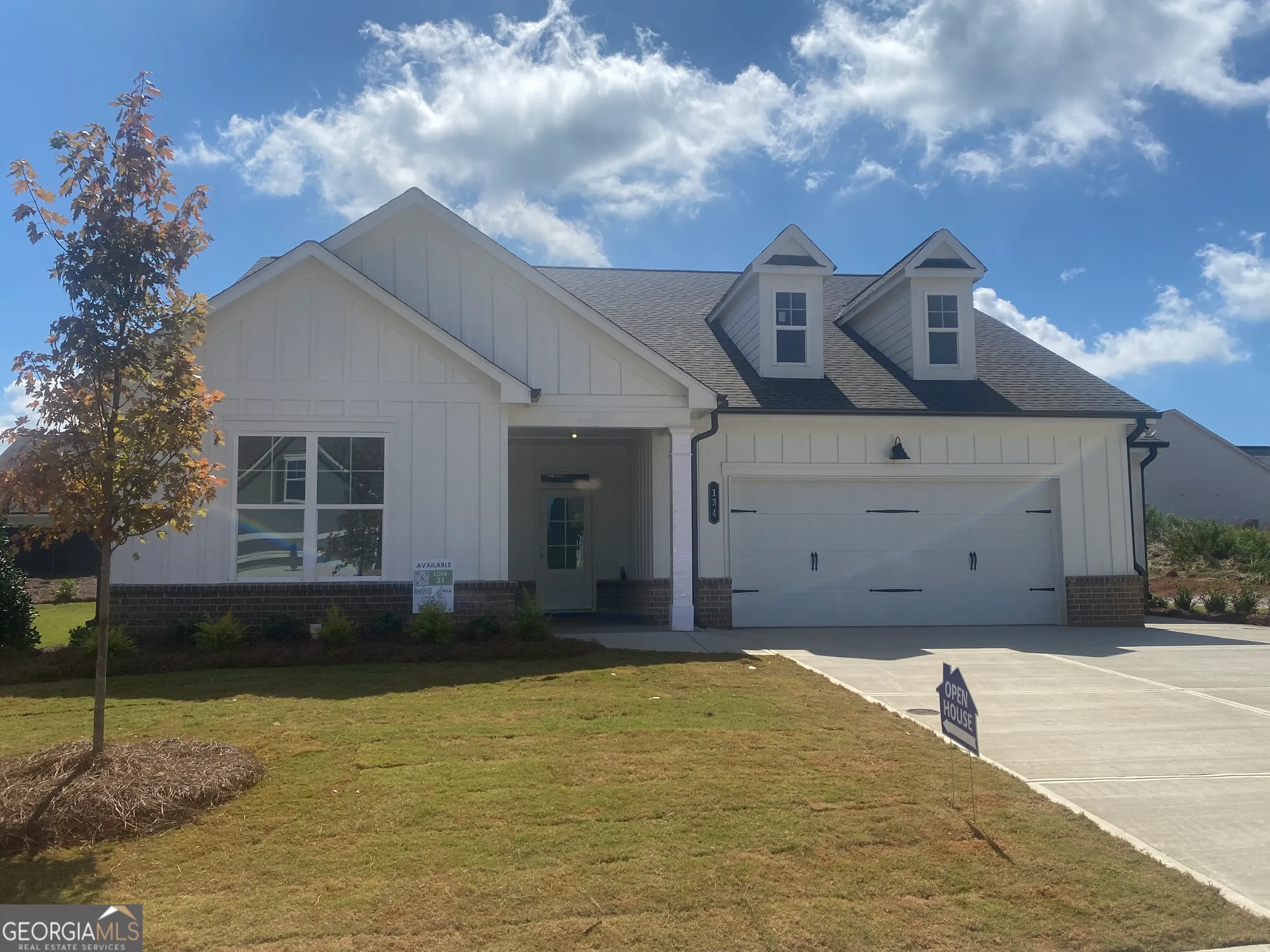 Property Slideshow image 1 of 60 | 134 oakdale rd # 31, Jefferson, GA, 30549