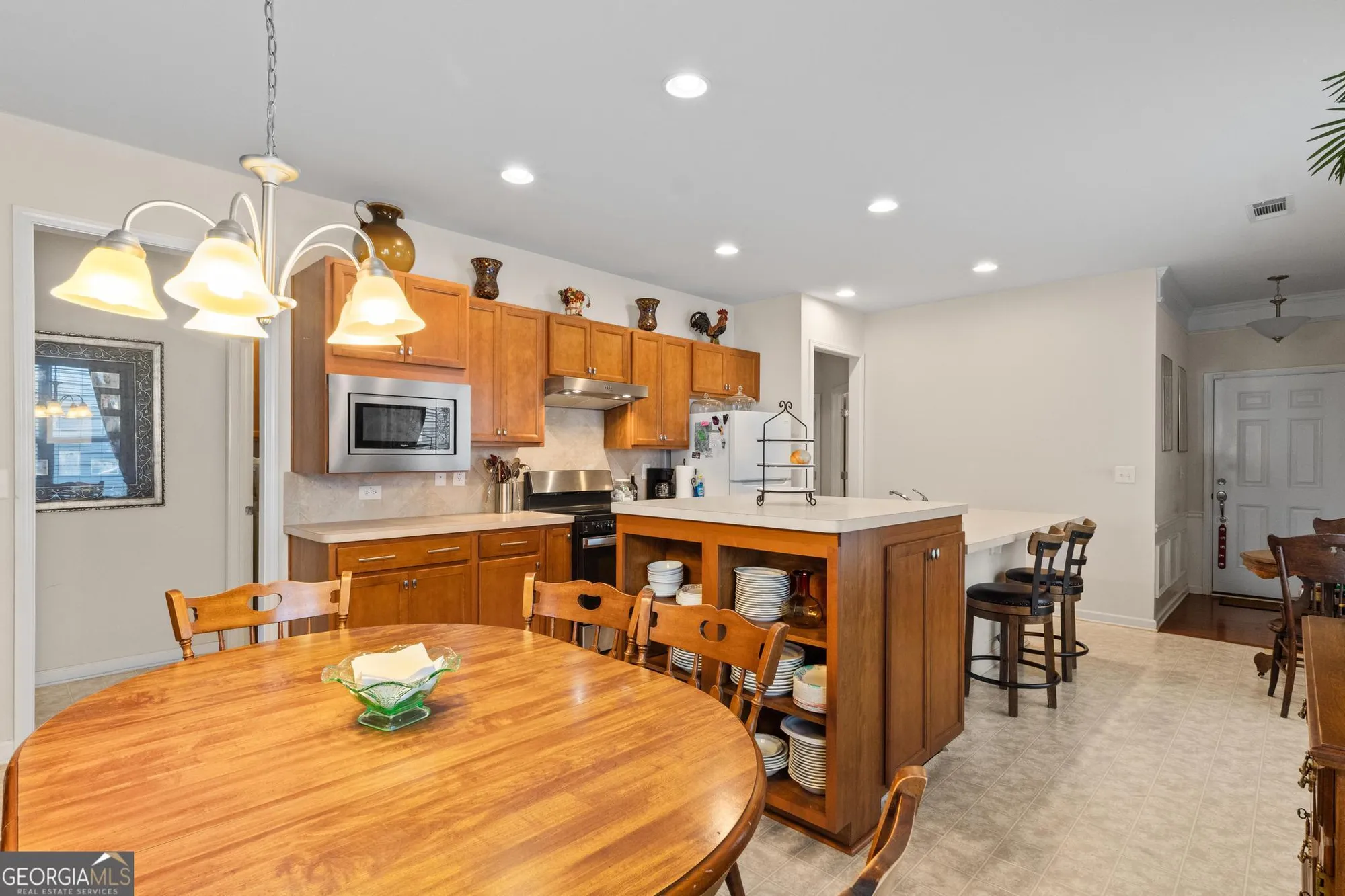 Property Slideshow image 10 of 32 | 555 beautyberry dr, Griffin, GA, 30223