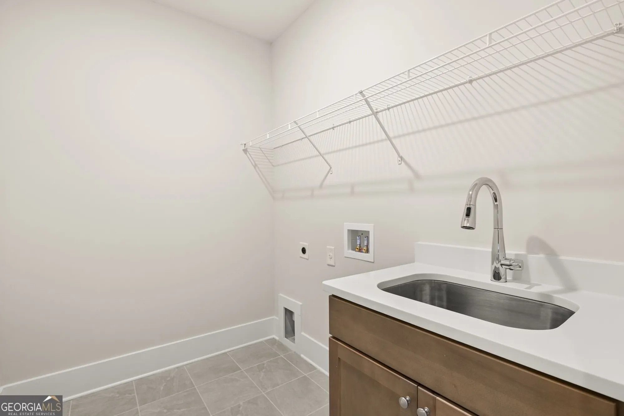 Property Slideshow image 35 of 42 | 1619 tielman way, Snellville, GA, 30078