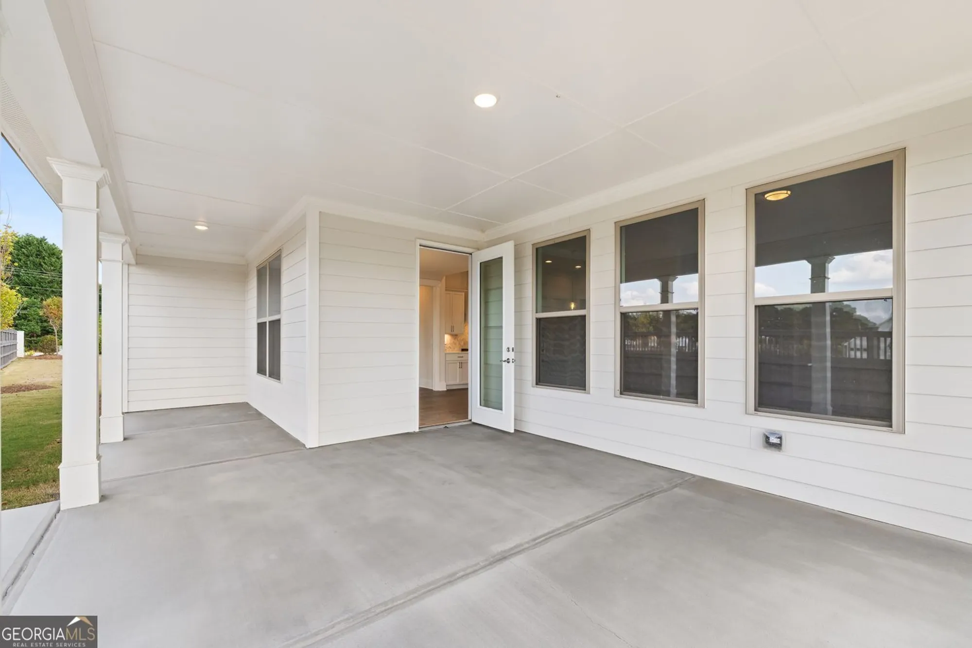 Property Slideshow image 21 of 42 | 1619 tielman way, Snellville, GA, 30078