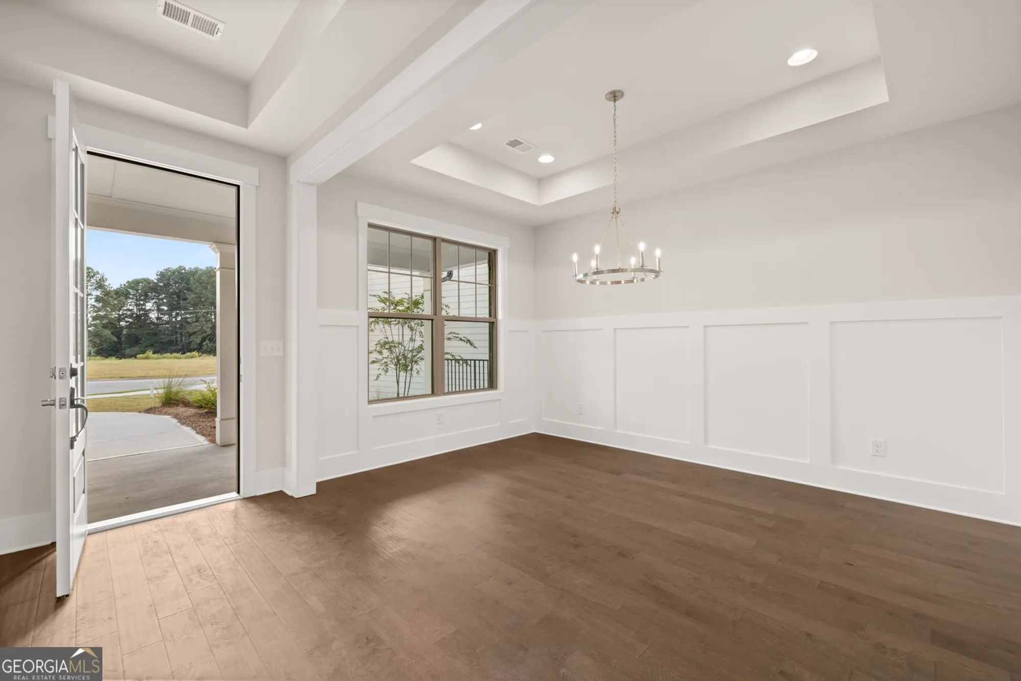 Property Slideshow image 17 of 42 | 1619 tielman way, Snellville, GA, 30078