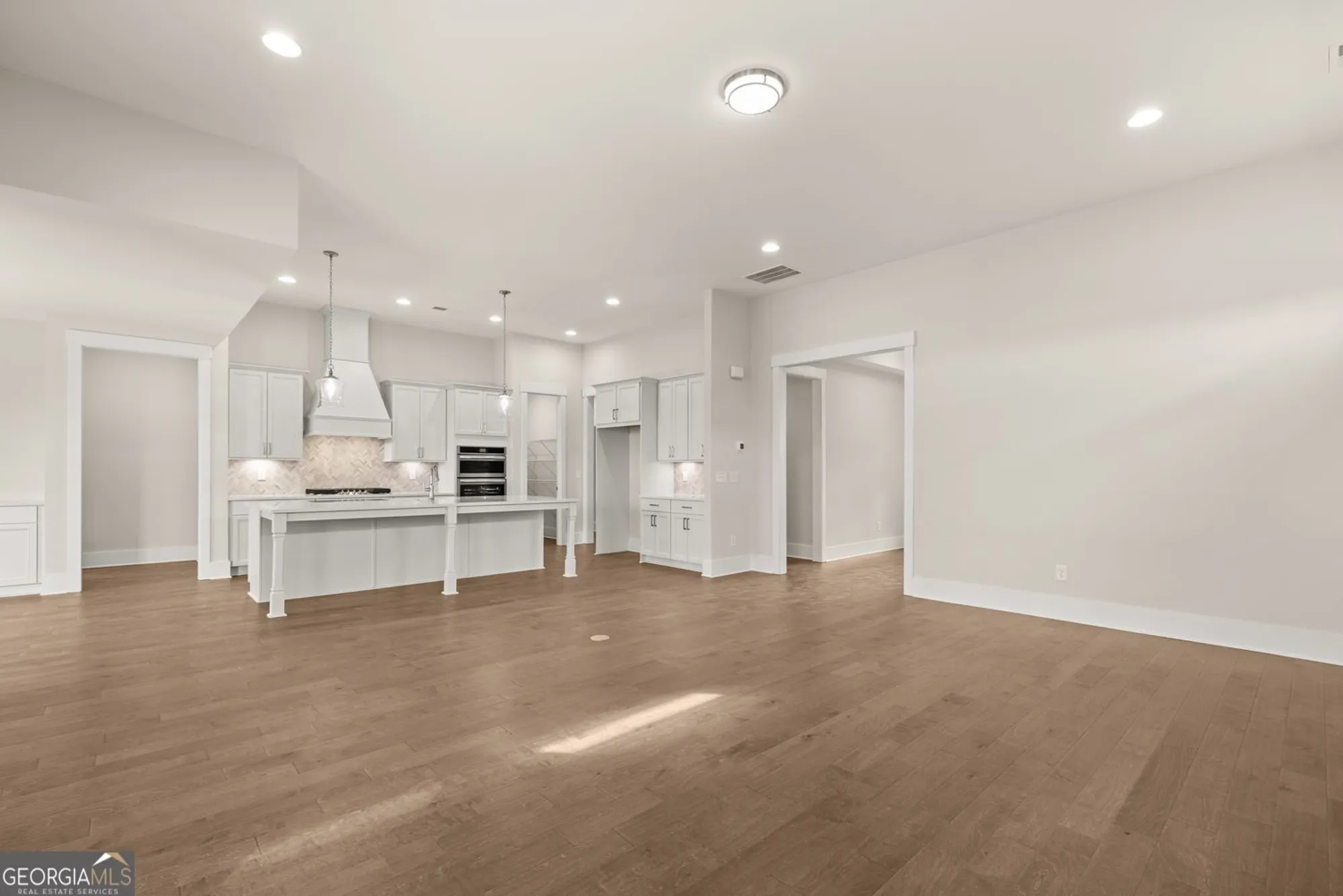 Property Slideshow image 26 of 42 | 1619 tielman way, Snellville, GA, 30078