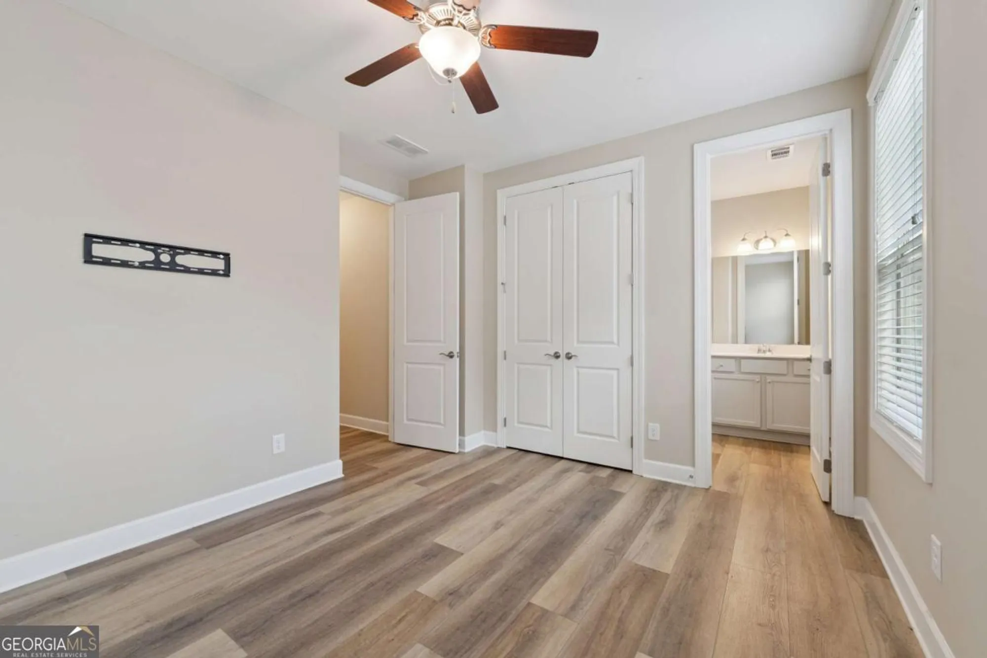 Property Slideshow image 31 of 37 | 75 seneca way, Hoschton, GA, 30548