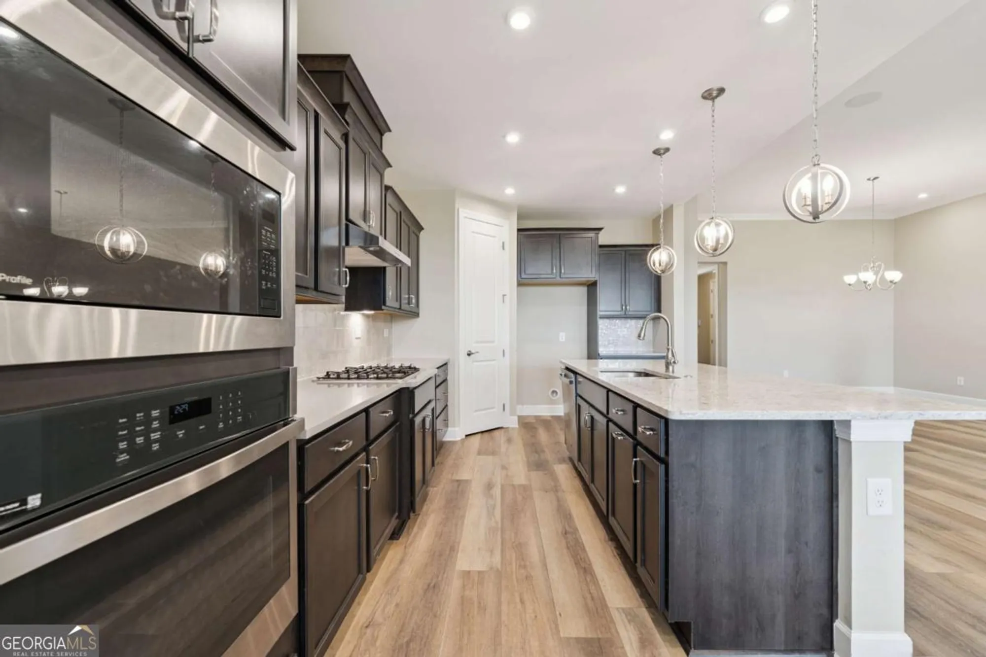 Property Slideshow image 21 of 37 | 75 seneca way, Hoschton, GA, 30548