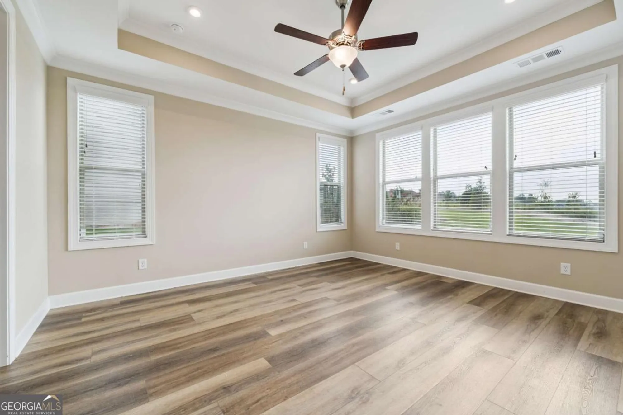 Property Slideshow image 6 of 37 | 75 seneca way, Hoschton, GA, 30548