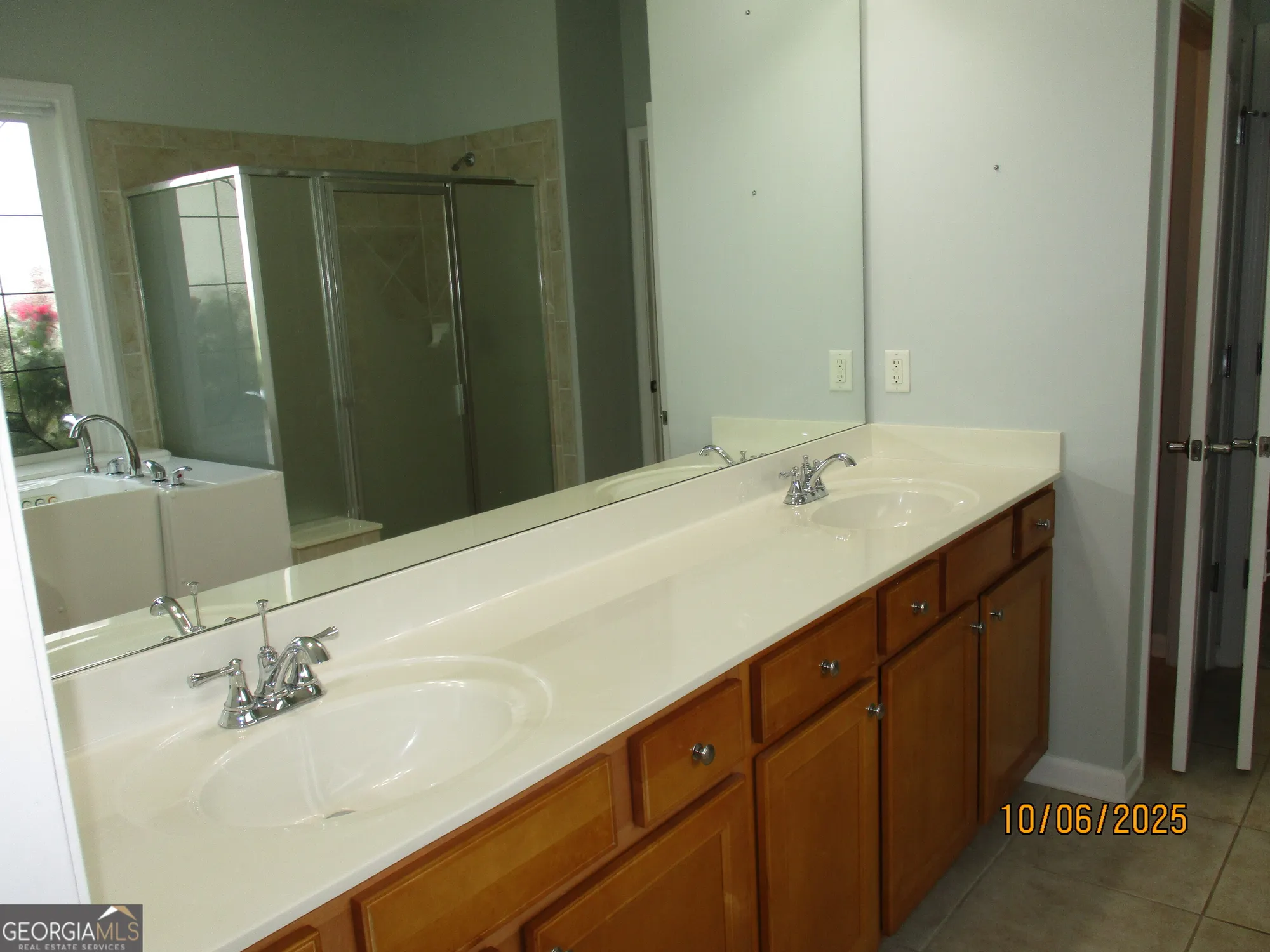 Property Slideshow image 12 of 17 | 230 begonia ct, Griffin, GA, 30223