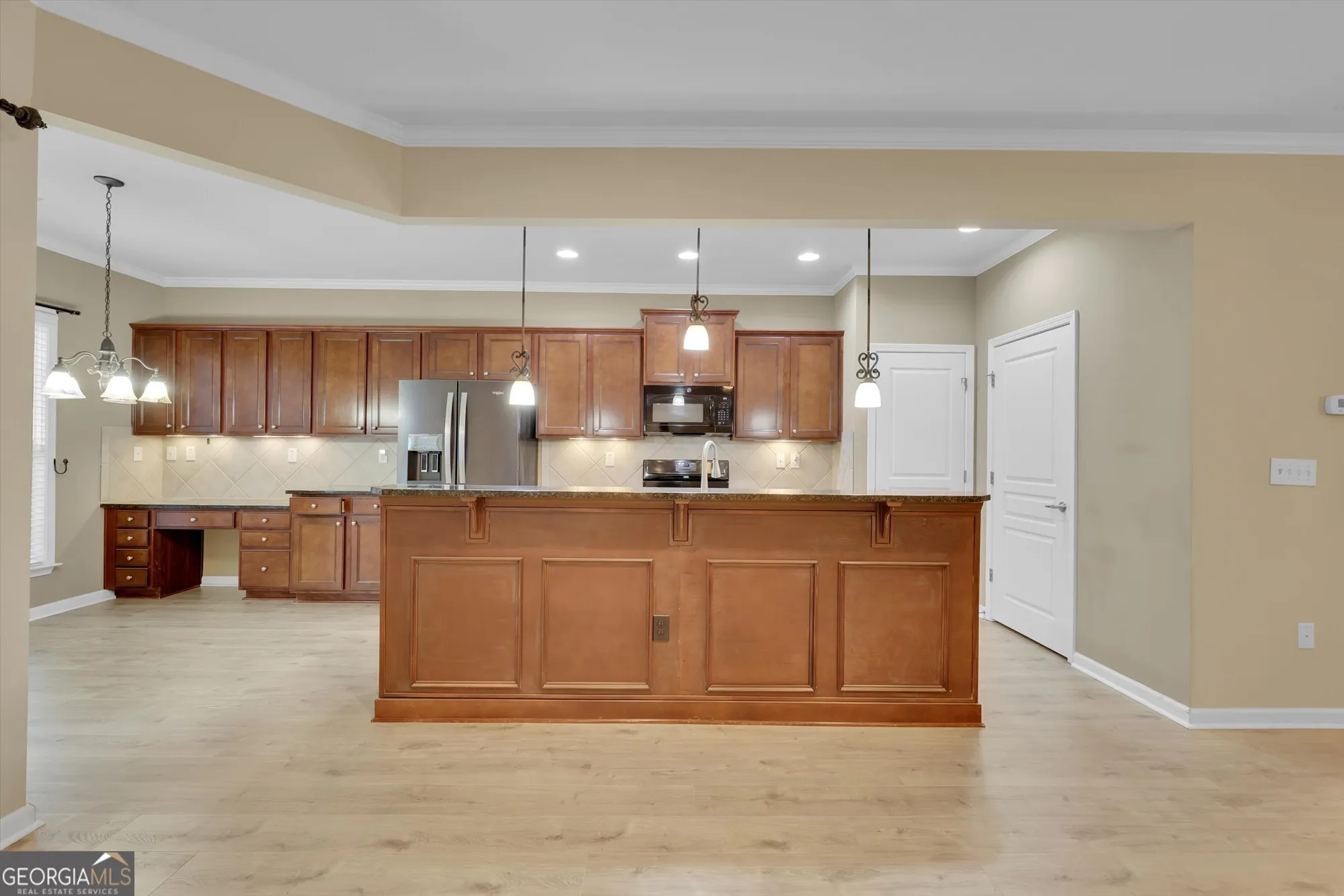 Property Slideshow image 15 of 51 | 840 peach blossom ct, Griffin, GA, 30223