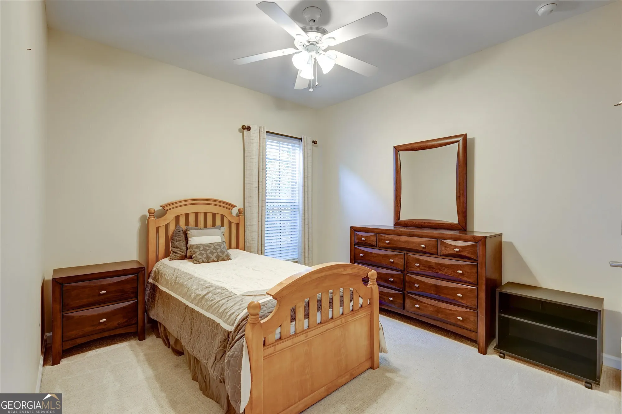 Property Slideshow image 40 of 51 | 840 peach blossom ct, Griffin, GA, 30223