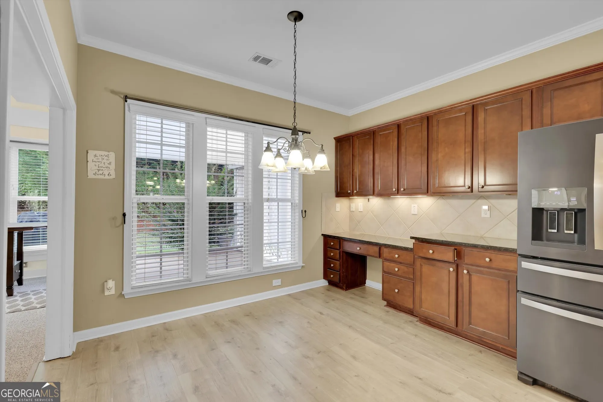 Property Slideshow image 23 of 51 | 840 peach blossom ct, Griffin, GA, 30223