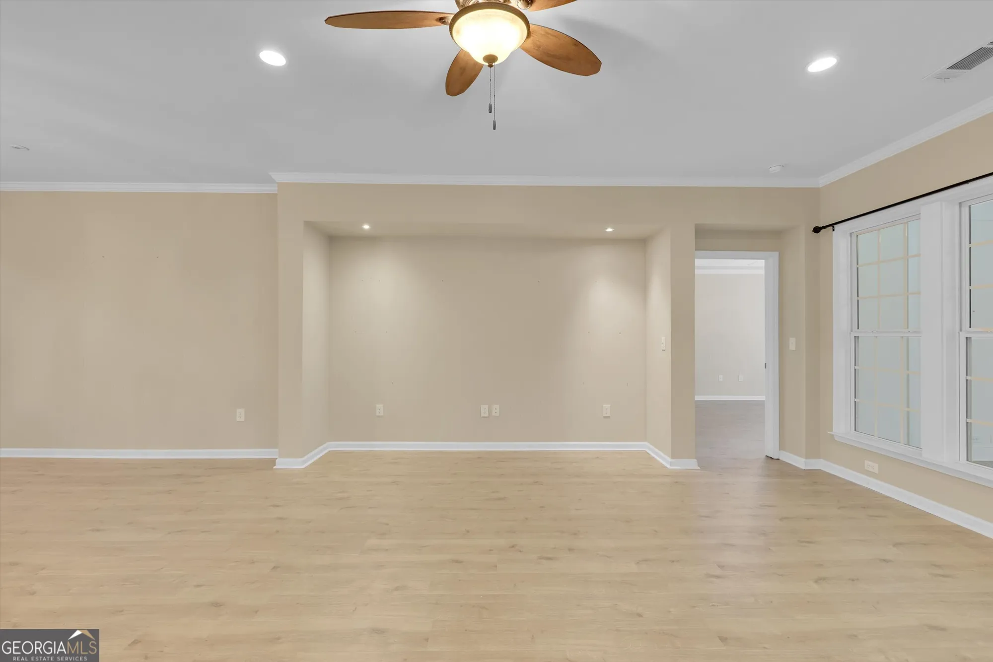 Property Slideshow image 9 of 51 | 840 peach blossom ct, Griffin, GA, 30223