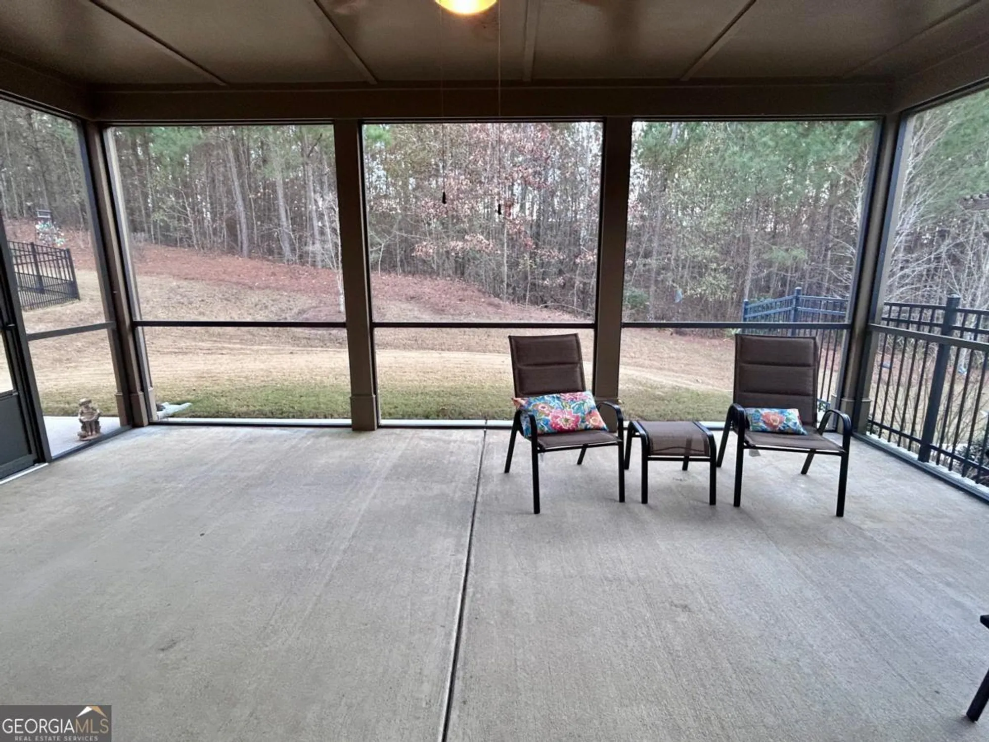 Property Slideshow image 14 of 31 | 311 honey locust ct, Peachtree City, GA, 30269